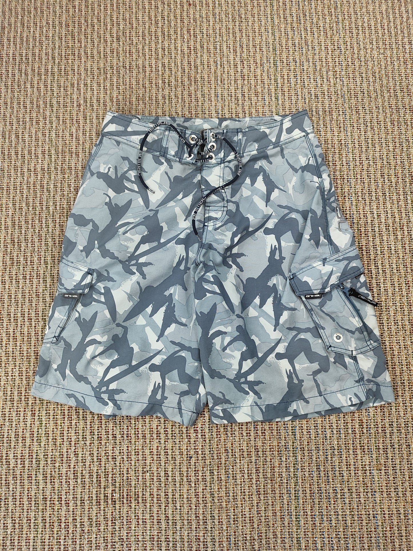 Y2K ANIMAL BOARD SHORTS (M)
