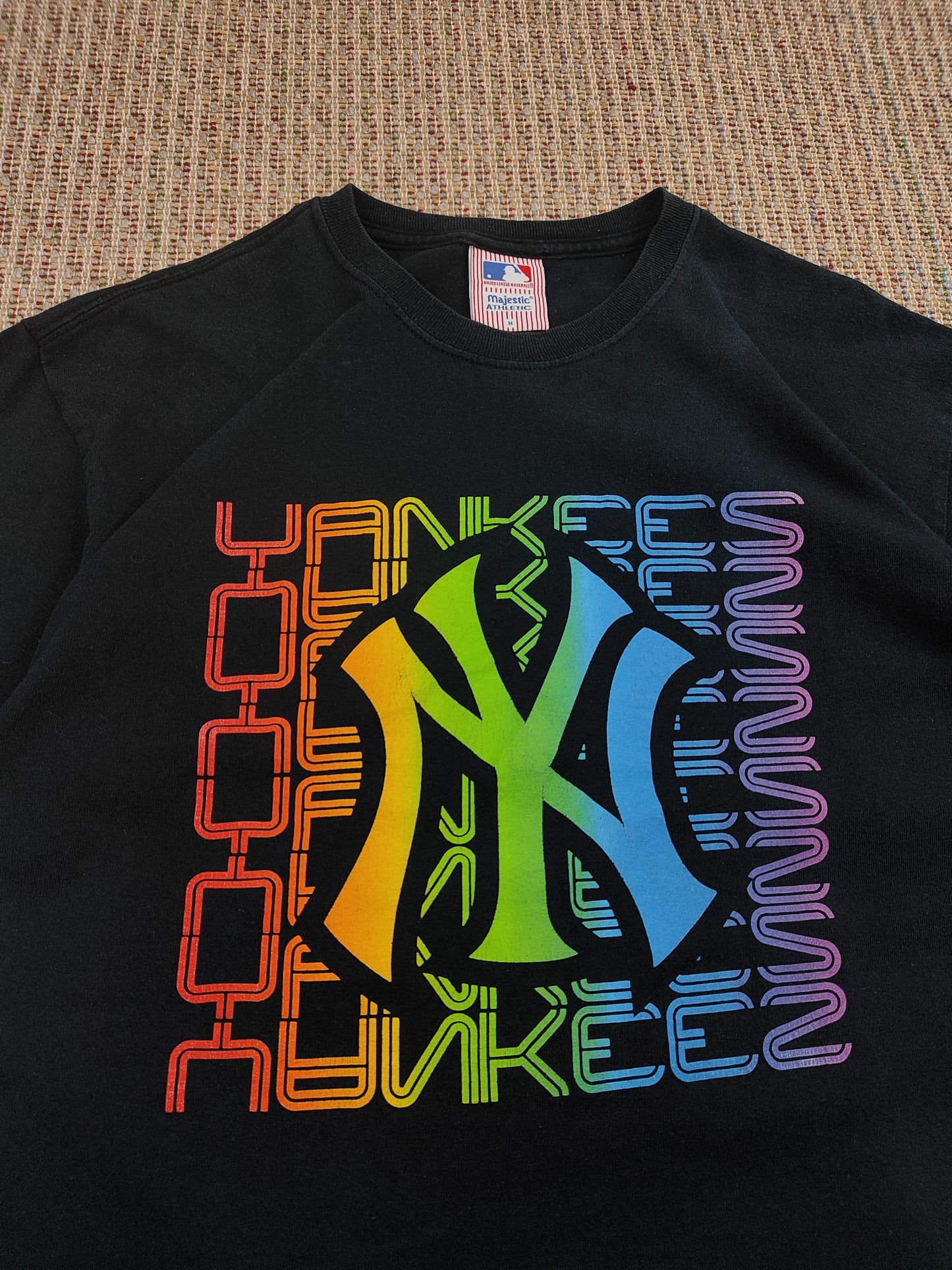 VINTAGE YANKEES GRAPHIC LOGO T-SHIRT (M)