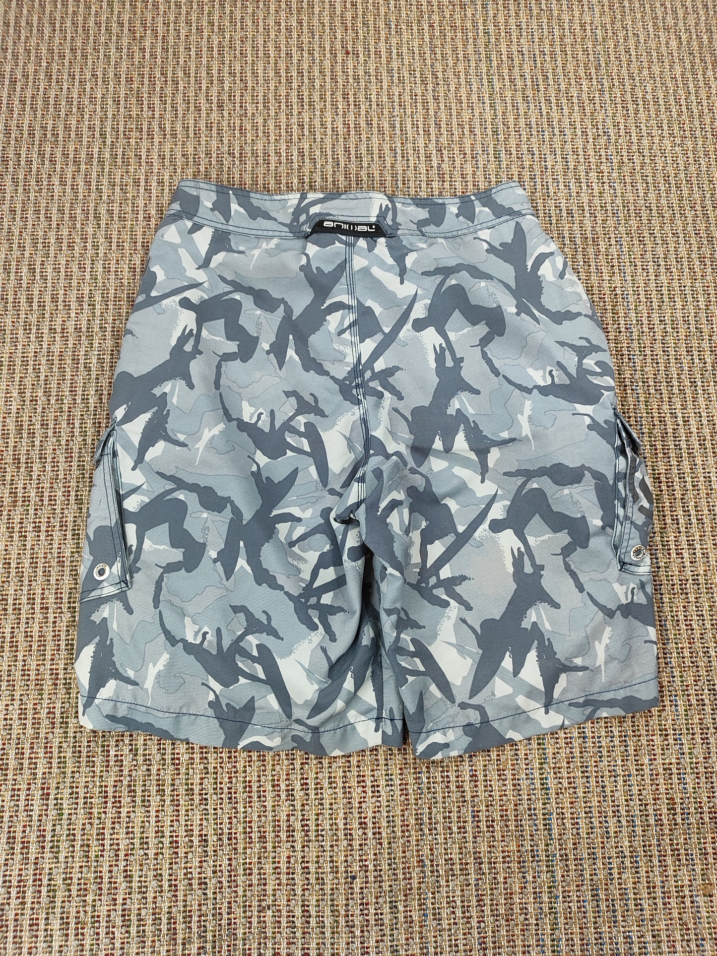Y2K ANIMAL BOARD SHORTS (M)
