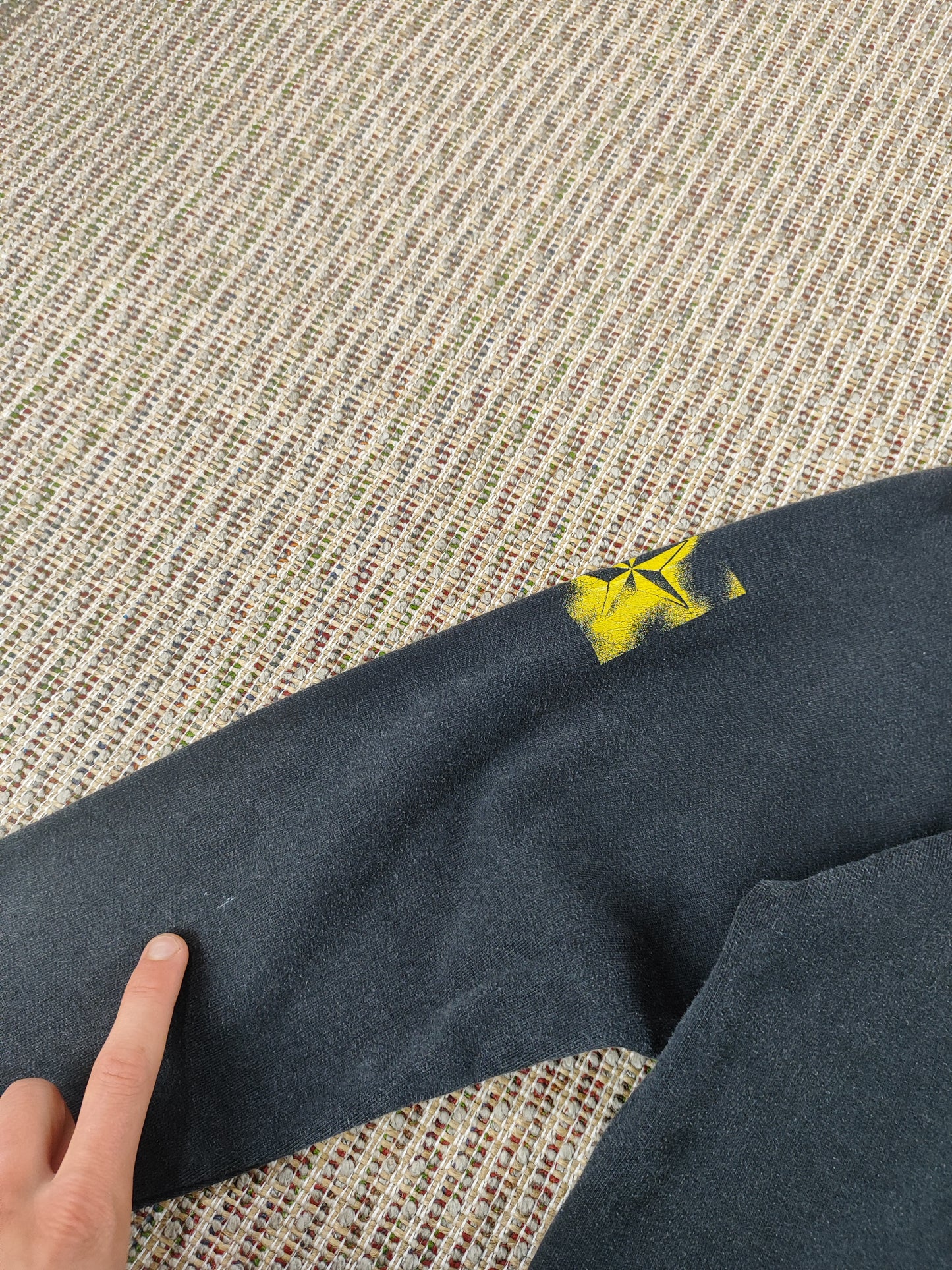 Y2K FADED BLACK RUSTY SWEATSHIRT (M)
