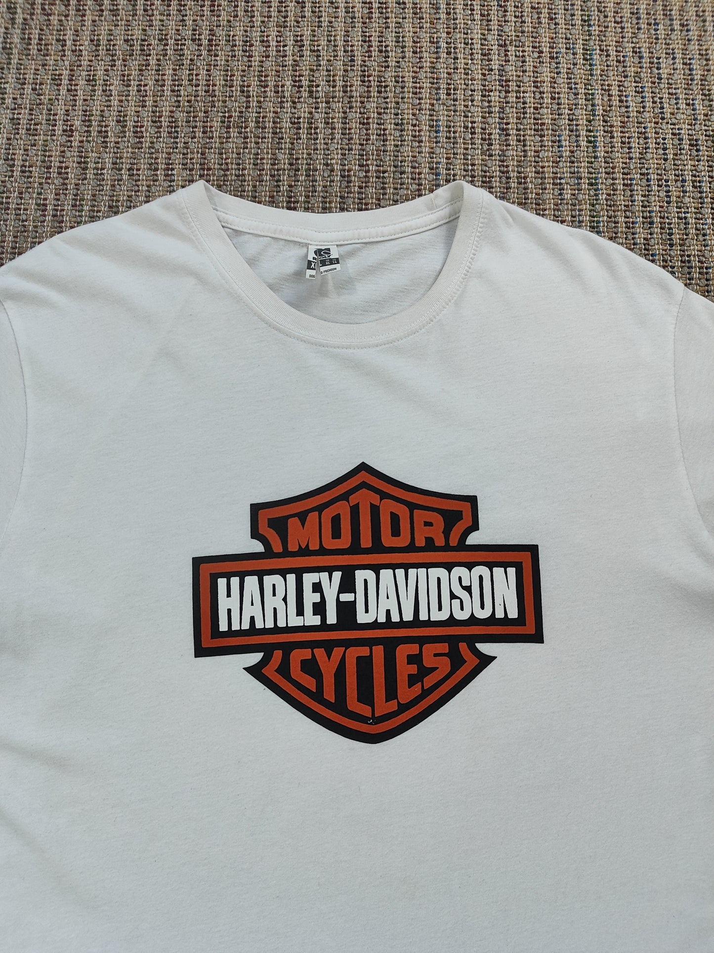 HARLEY DAVIDSON MOTOR CYCLES TEE (L)