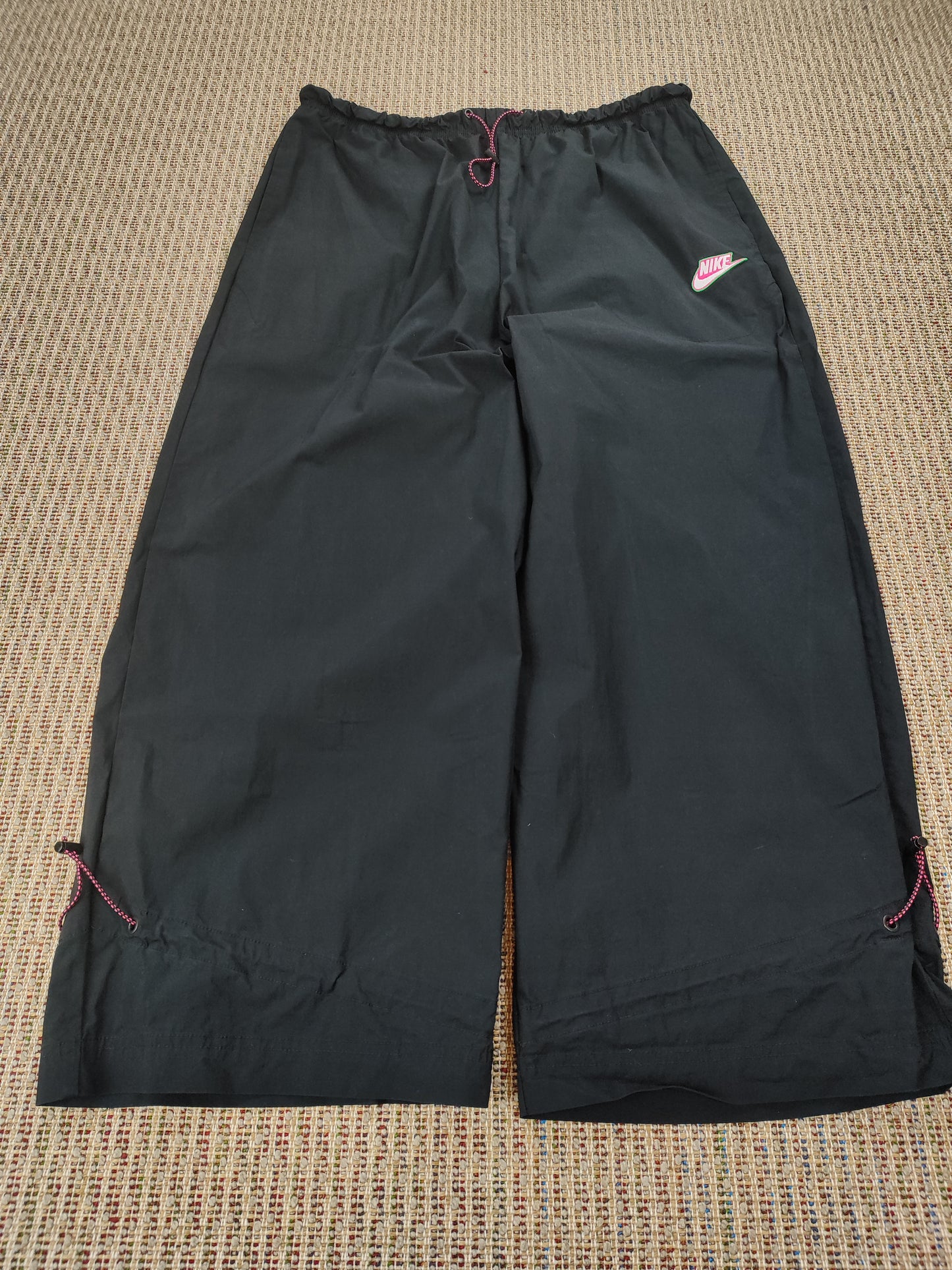 SUPER BAGGY NIKE SHELL TRACK PANTS (L)