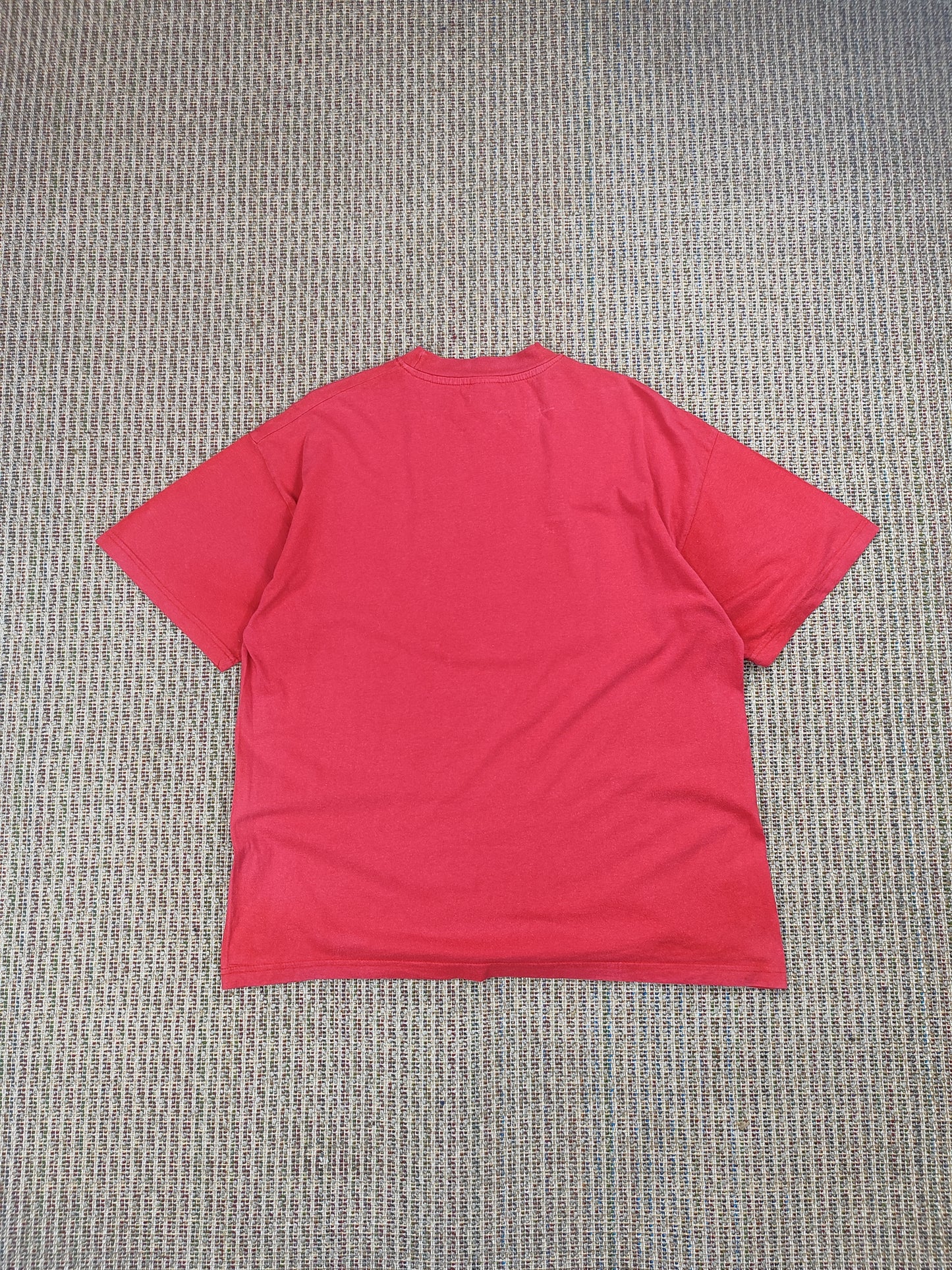 90S RED GRAPHIC T-SHIRT (L)