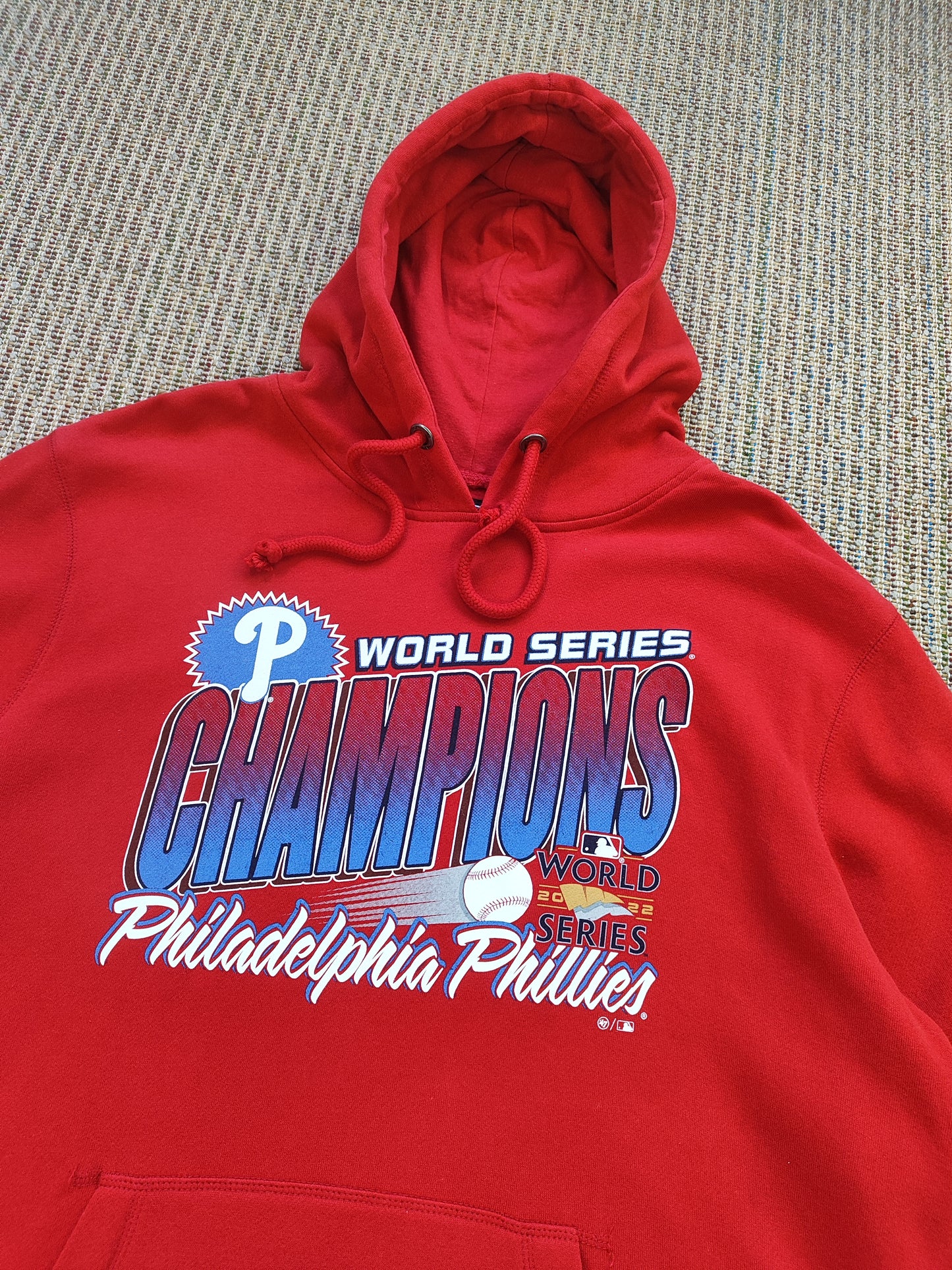 MLB CHAMPIONS HOODIE BNWT (L)