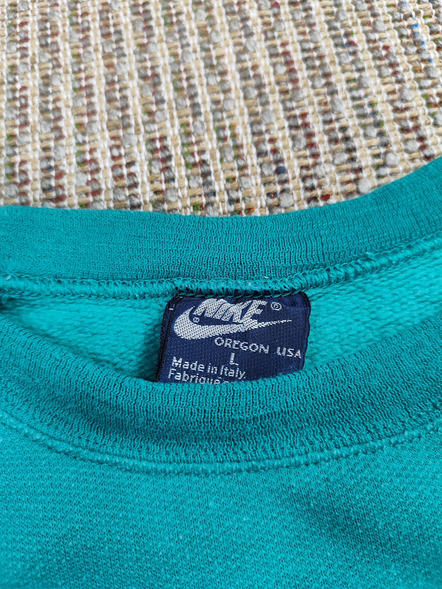 RARE 80S NIKE SPELLOUT SWEATSHIRT (L)