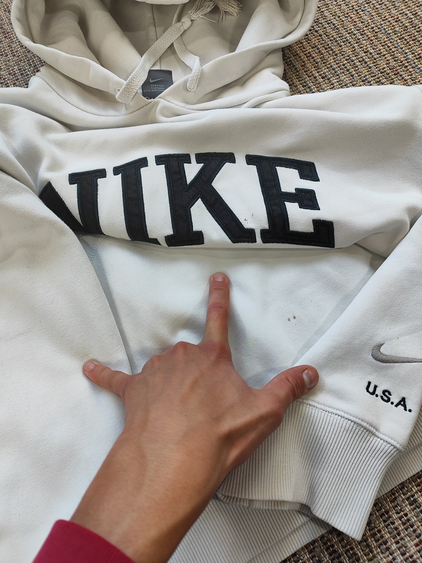 Y2K NIKE SPELLOUT HOODIE (XL)