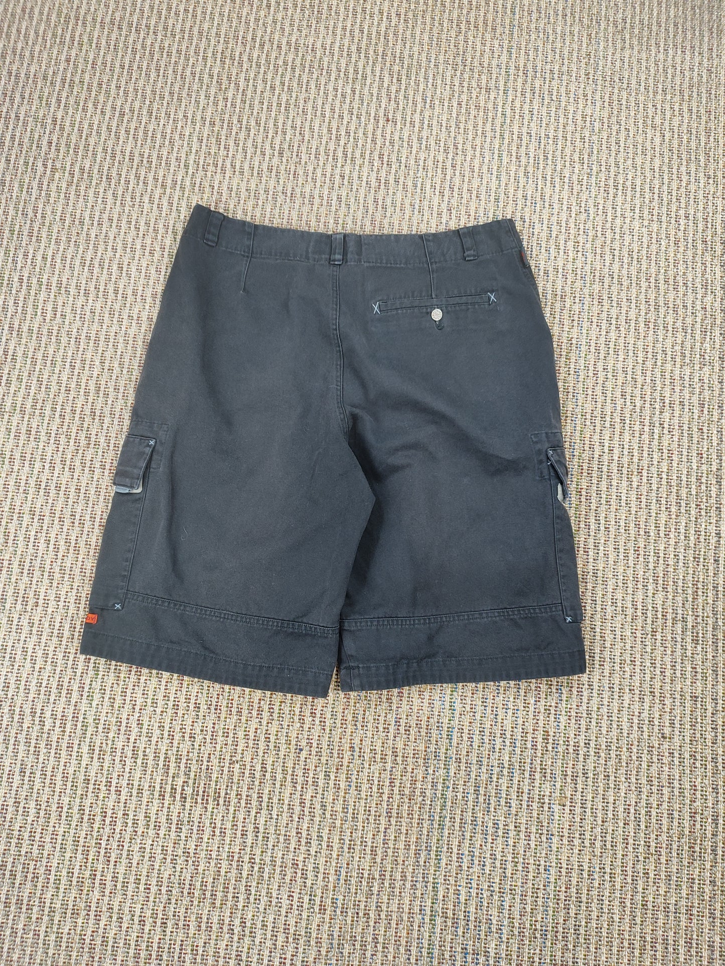 VINTAGE G.W LOOSE FIT CARGO SHORTS (L)