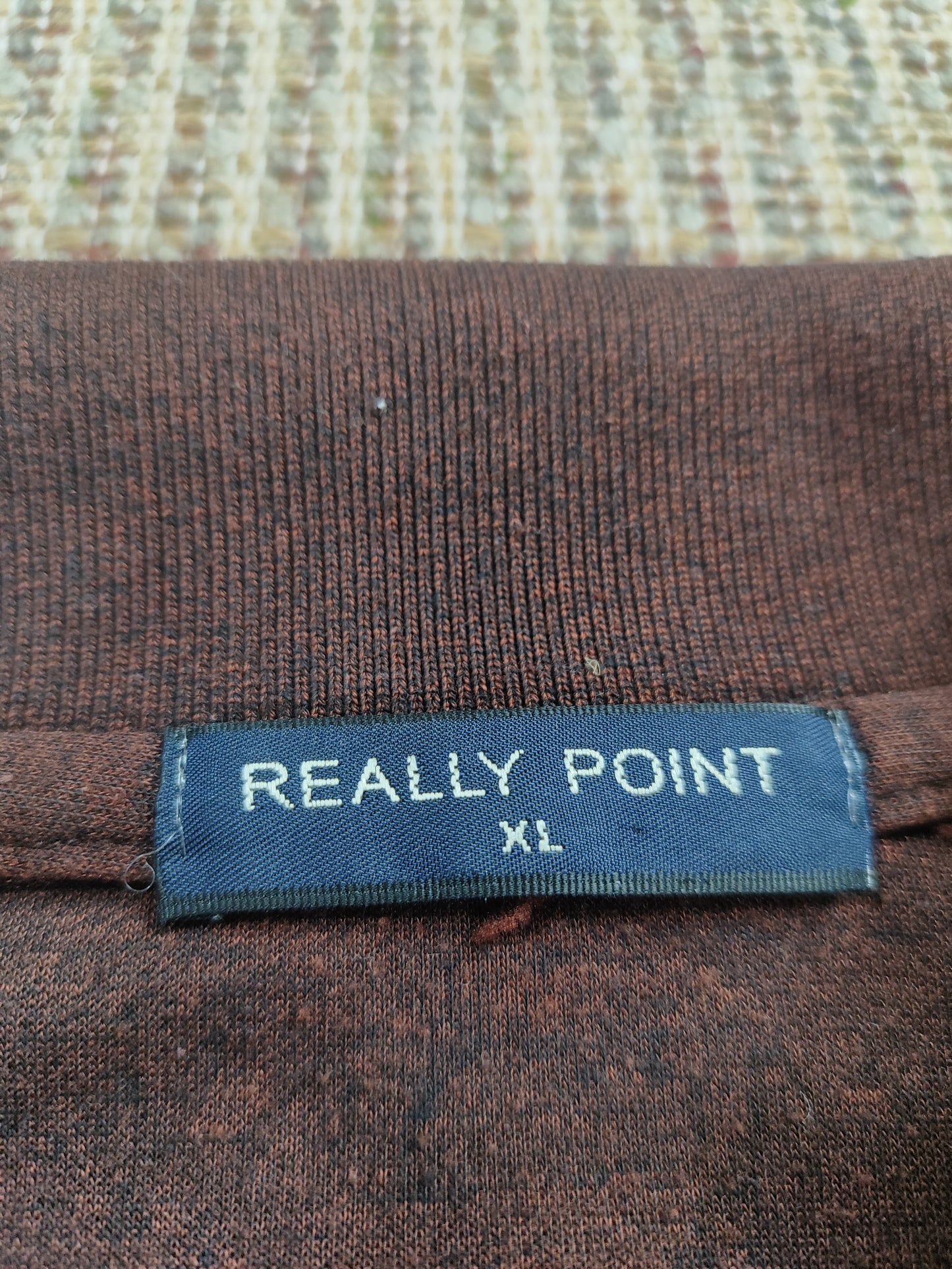 Y2K COLLARED GRAPHIC SWEATSHIRT (L)