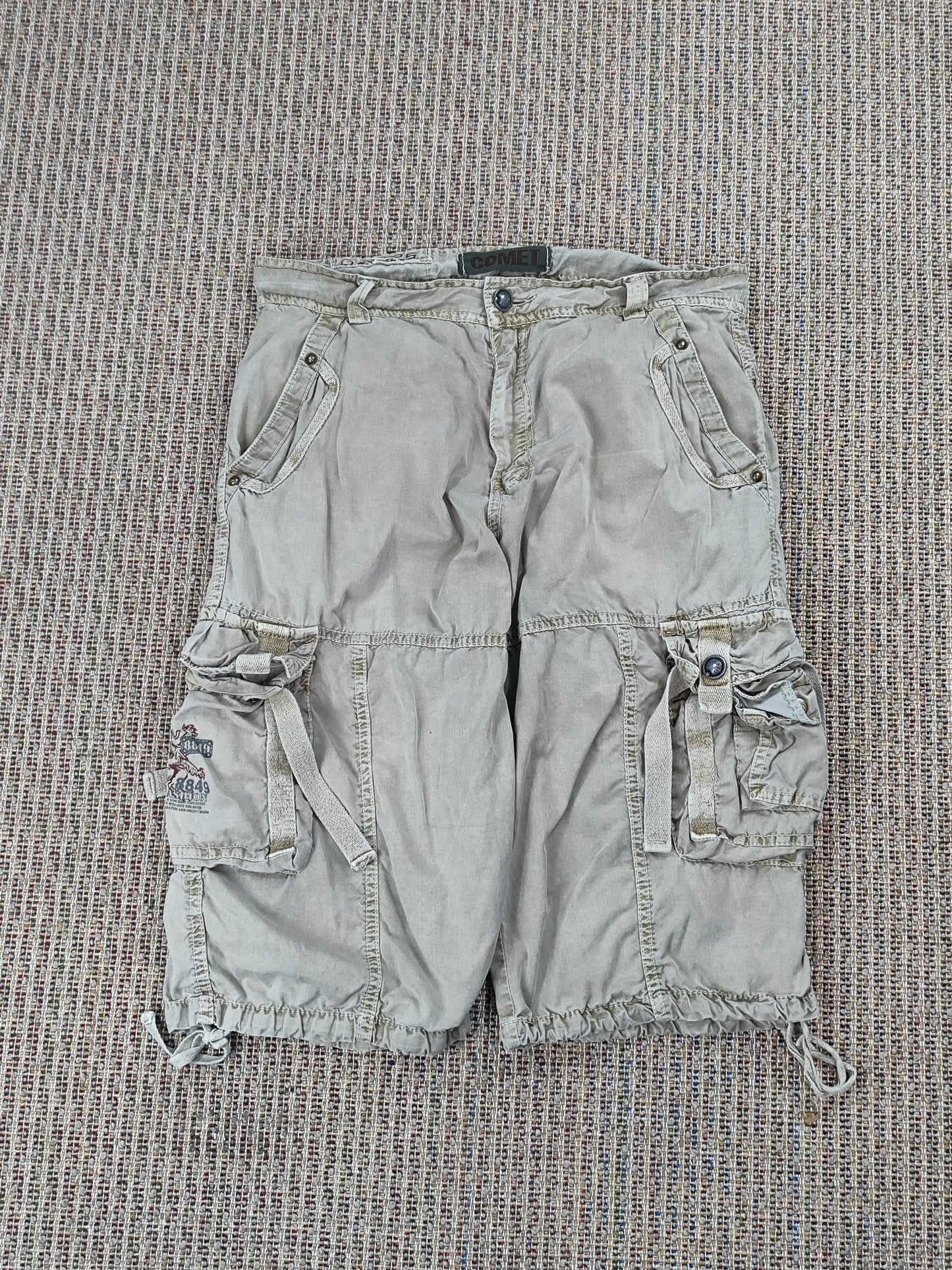 Y2K RELAXED CARGO SHORTS (W32)
