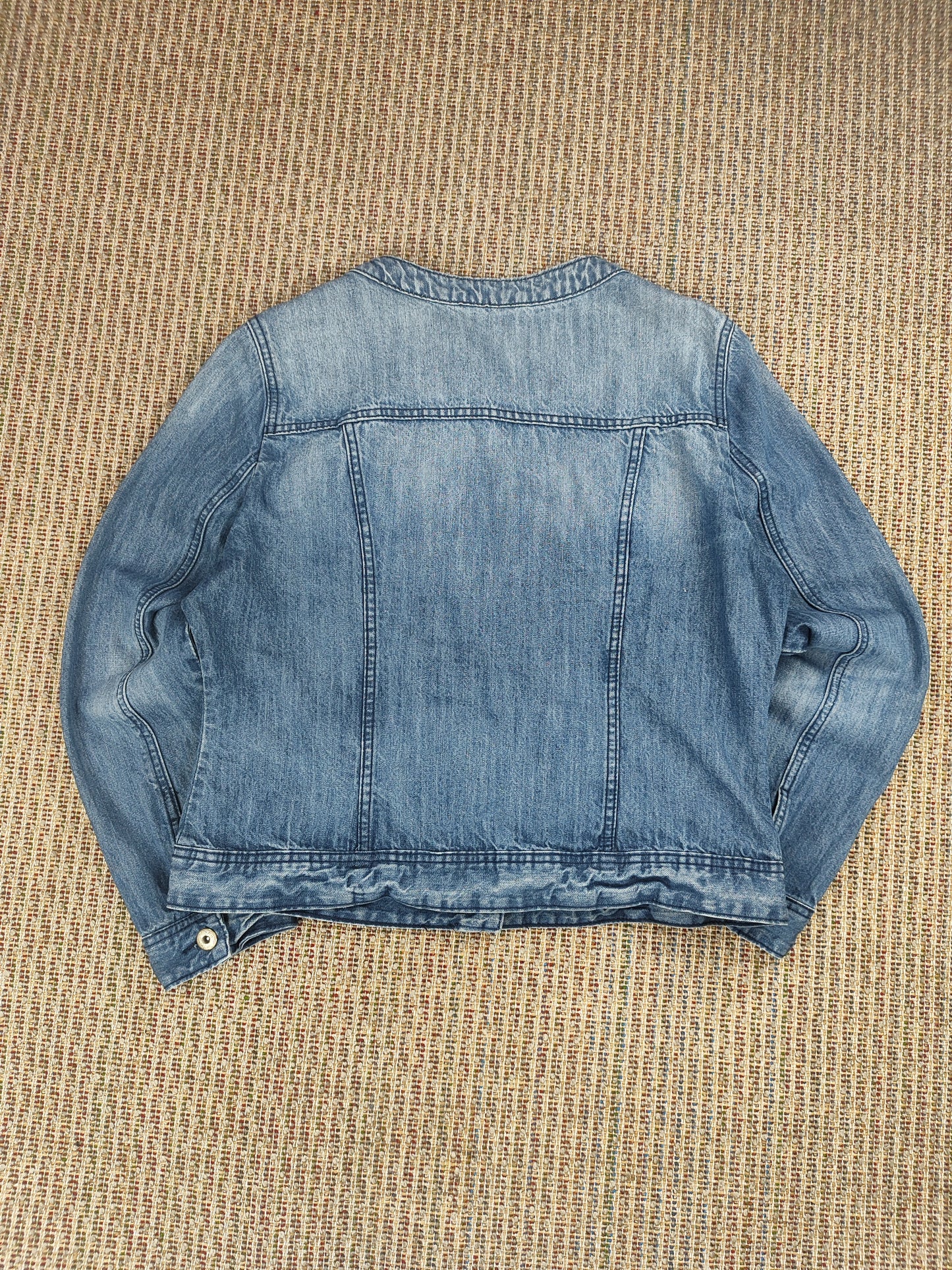 VINTAGE DENIM JACKET (WOMEN'S M)