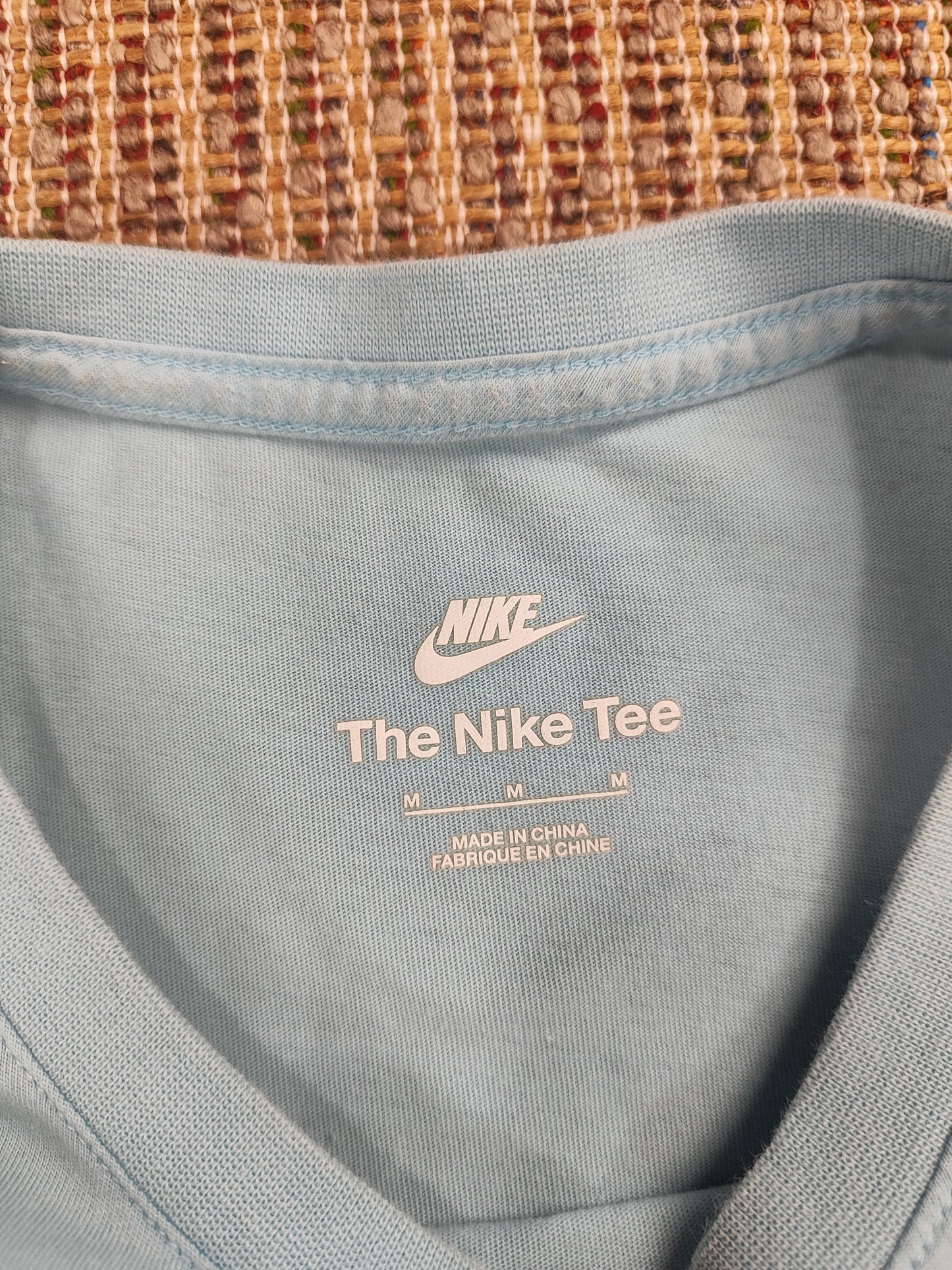 NIKE ESSENTIAL T-SHIRT (M)