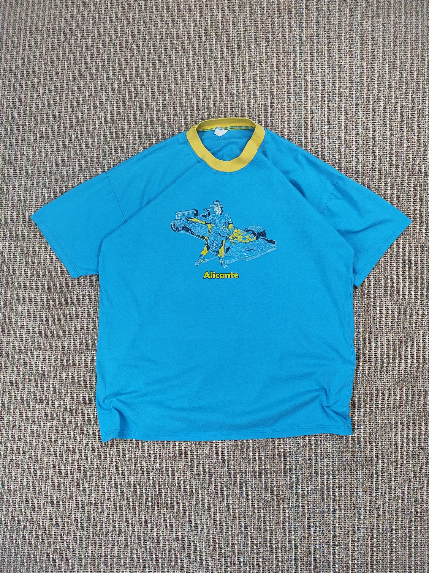 VINTAGE RACE CAR GRAPHIC T-SHIRT (L)