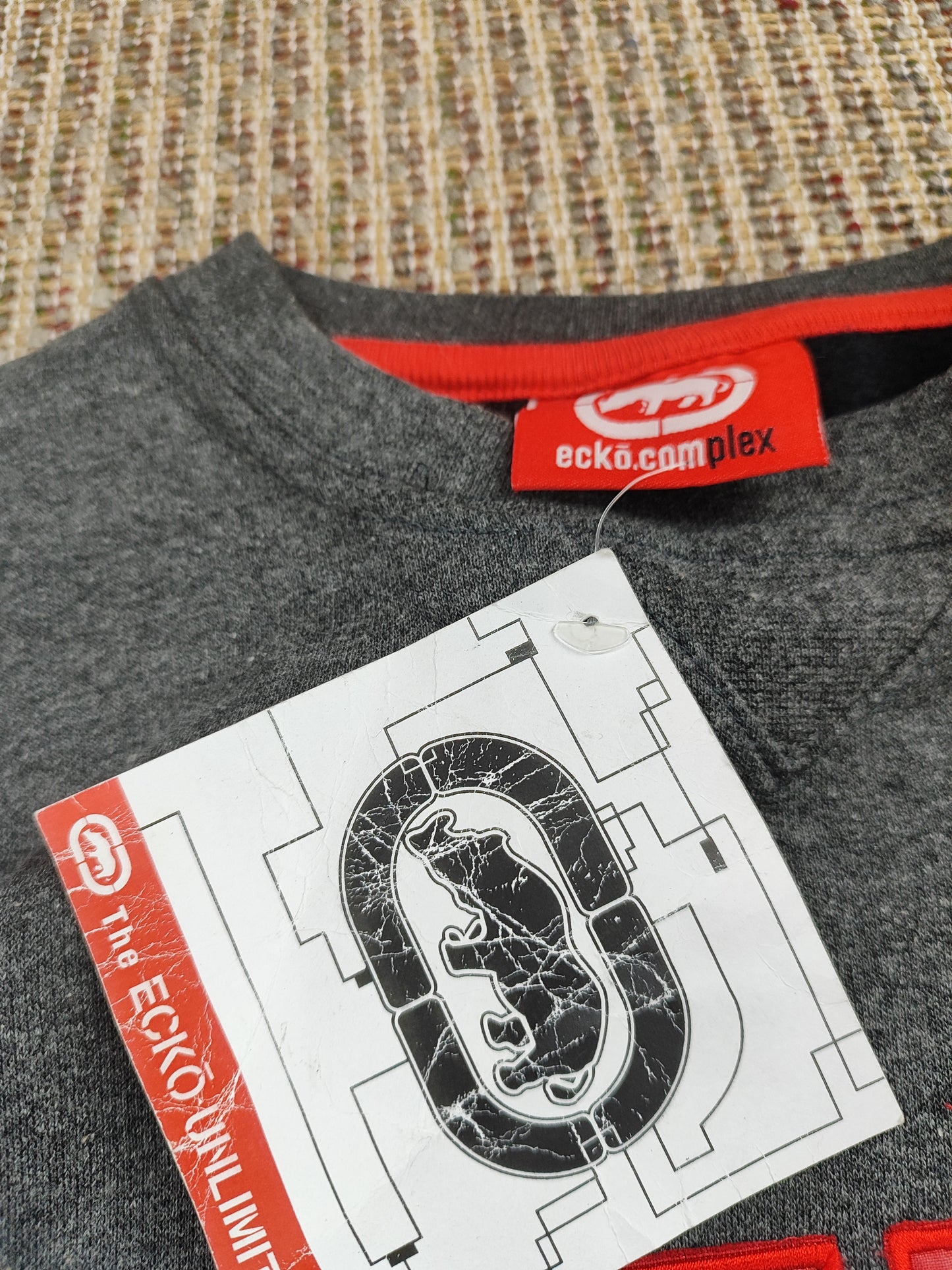 90S ECKO UNLTD. SWEATSHIRT (L)