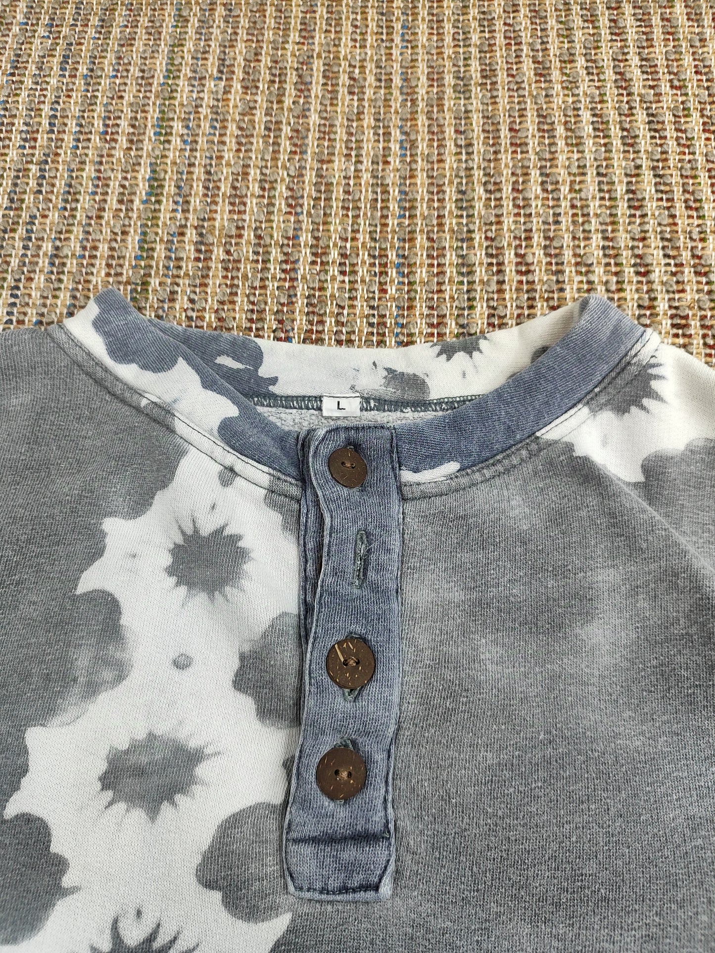 VINTAGE TIE DYE STYLE BUTTONED SWEATSHIRT (L)