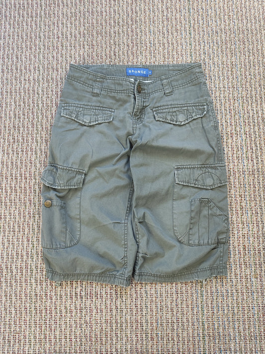 Y2K SPONGE CARGO SHORTS (WOMEN'S MEDIUM)