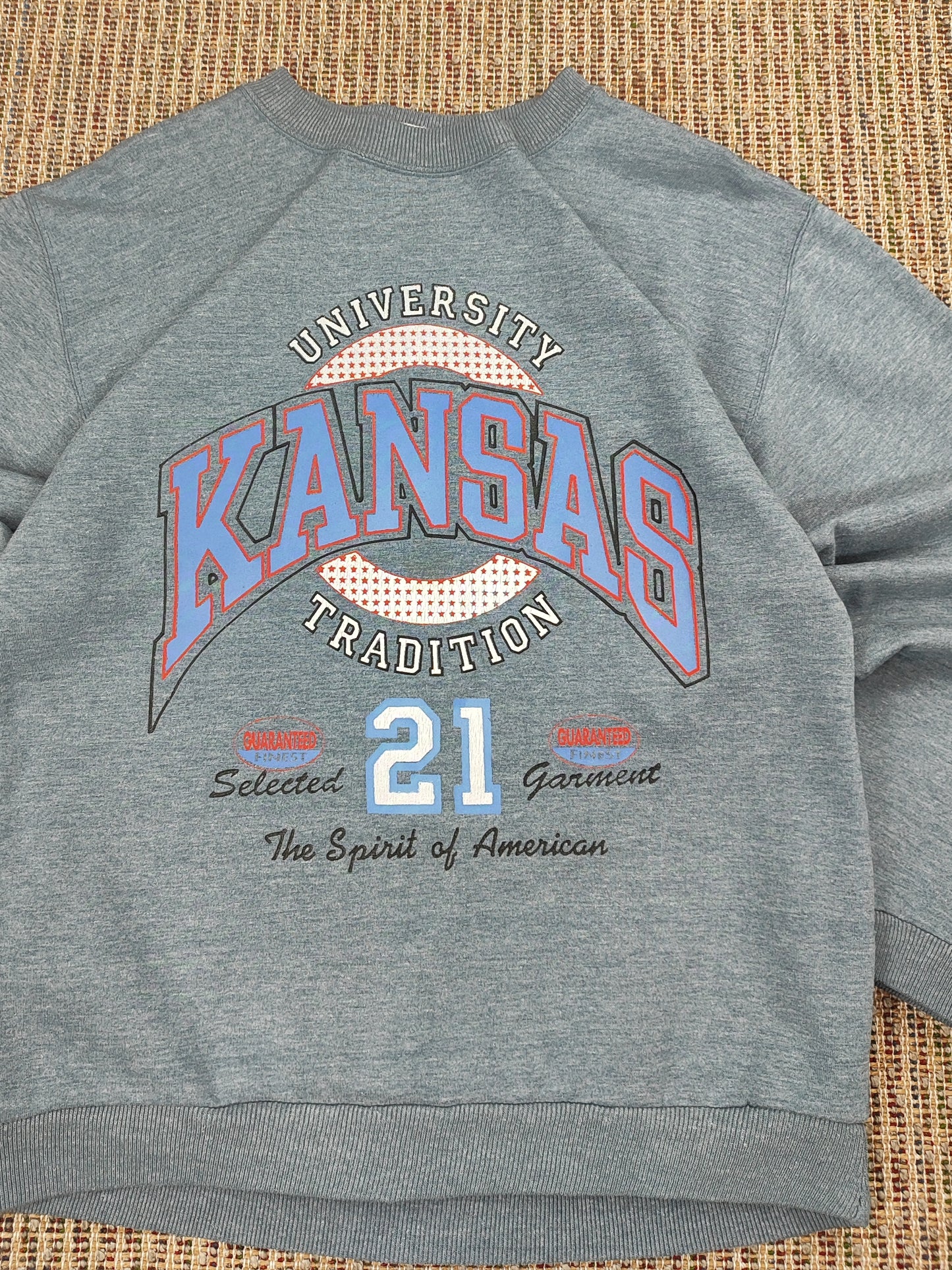 VINTAGE USA COLLEGE SWEATSHIRT (WOMEN'S MEDIUM)