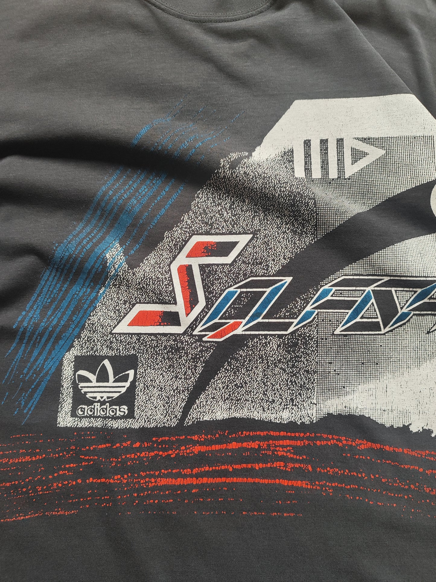 90S ADIDAS GRAPHIC TEE (L)
