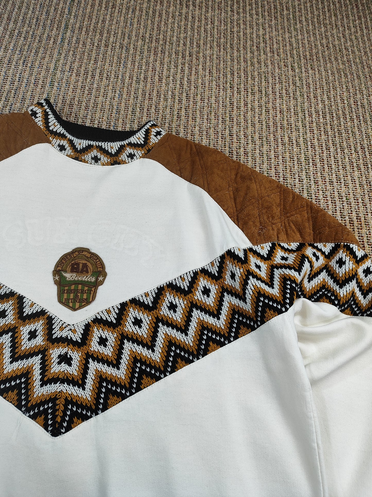 VINTAGE 80S PATTERN SWEATSHIRT