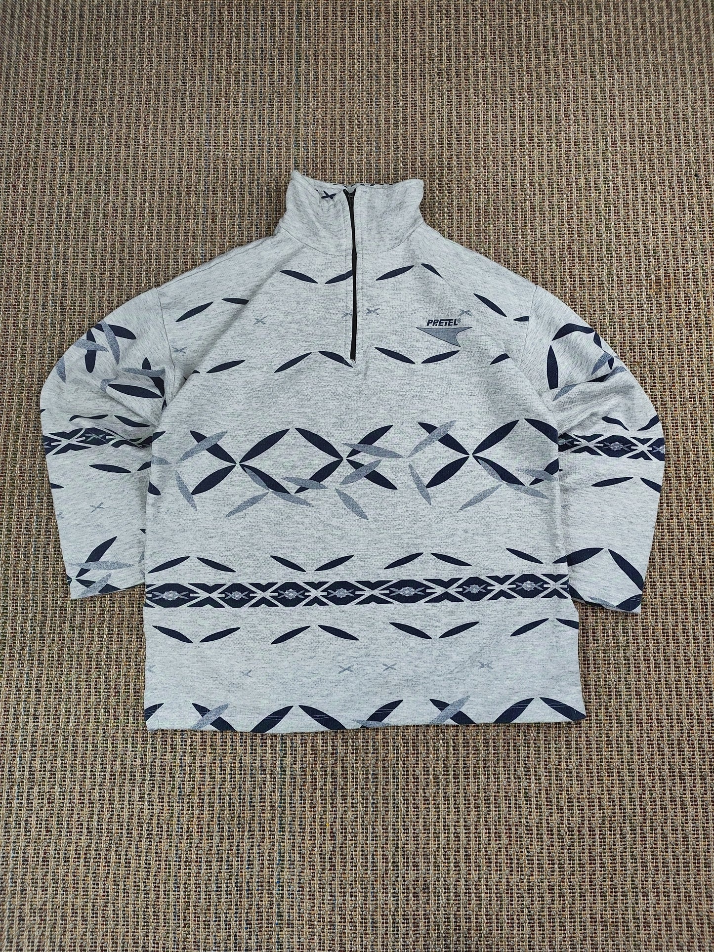 VINTAGE PRETEL GRAPHIC SWEATSHIRT (S)