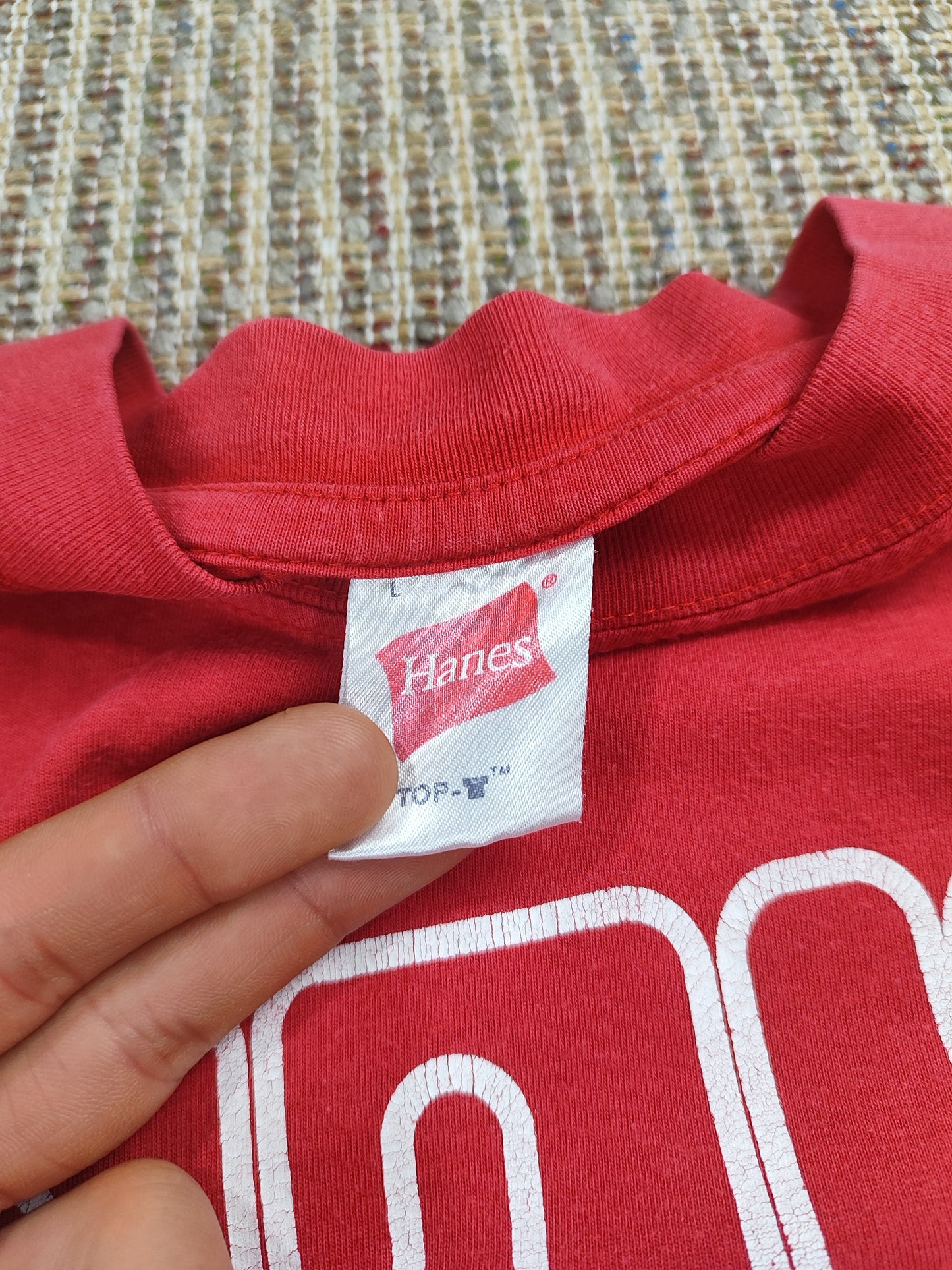 90S RED GRAPHIC T-SHIRT (L)