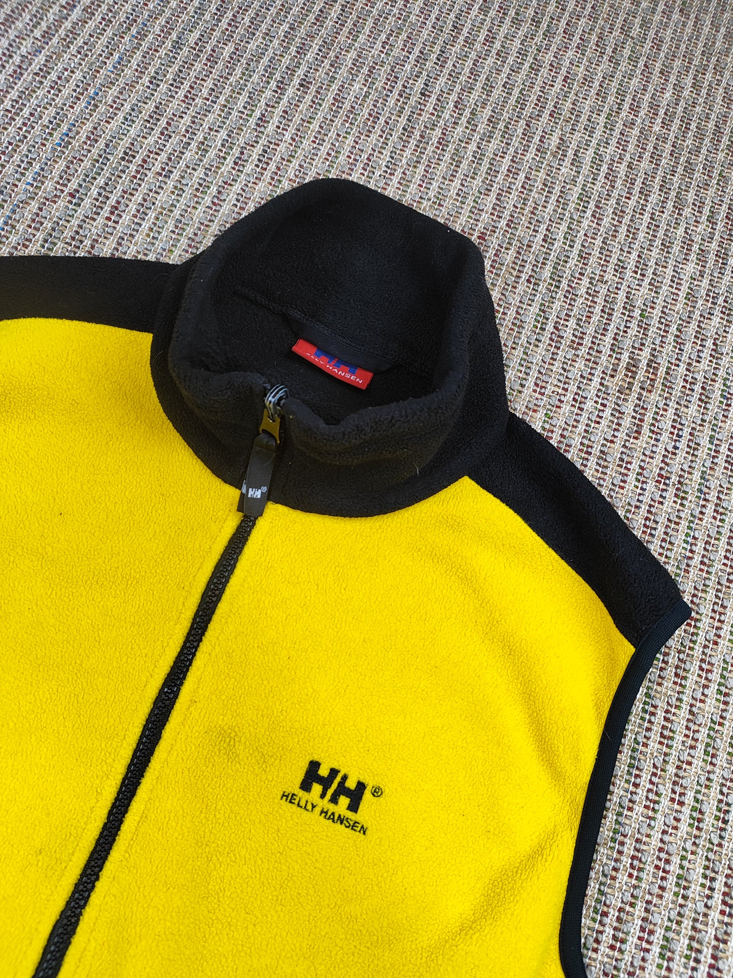 VINTAGE HELLY HANSEN FLEECE GILET (M)