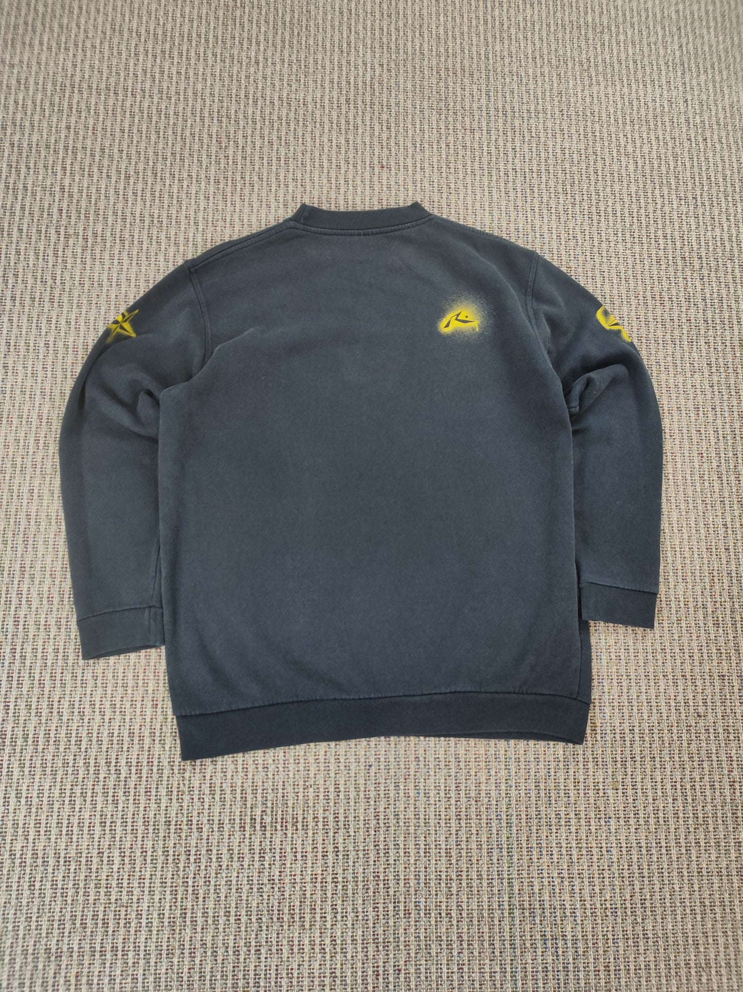 Y2K FADED BLACK RUSTY SWEATSHIRT (M)