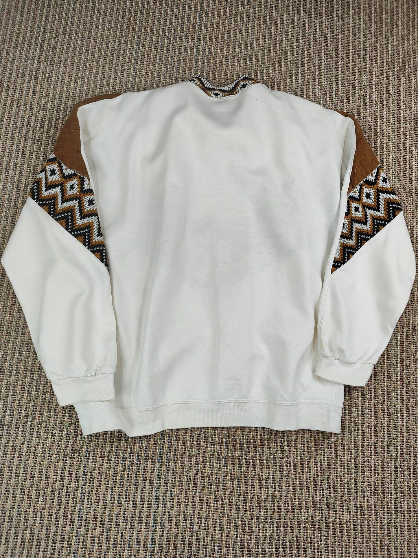 VINTAGE 80S PATTERN SWEATSHIRT