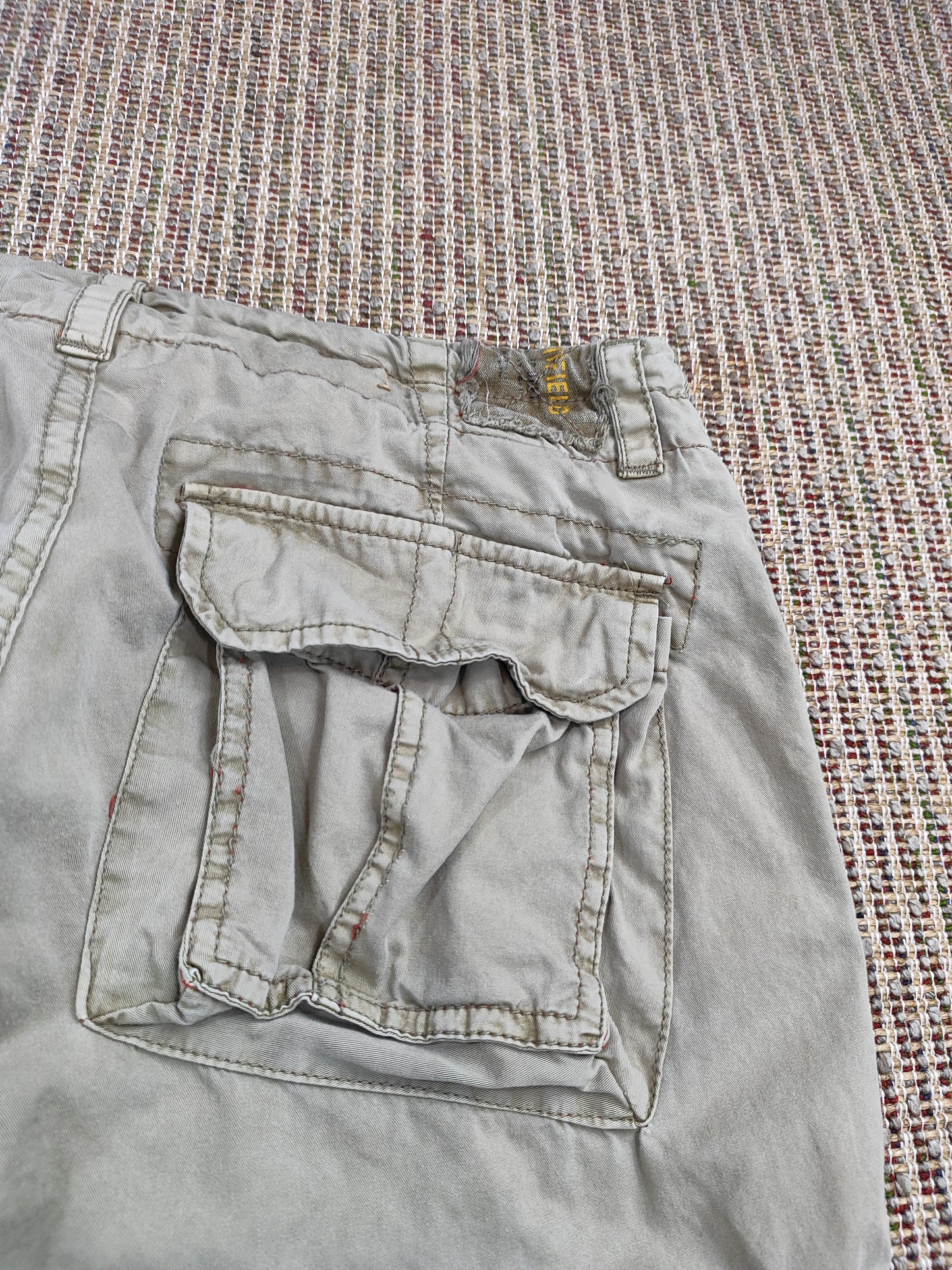 VINTAGE CARGO SHORTS (W30)