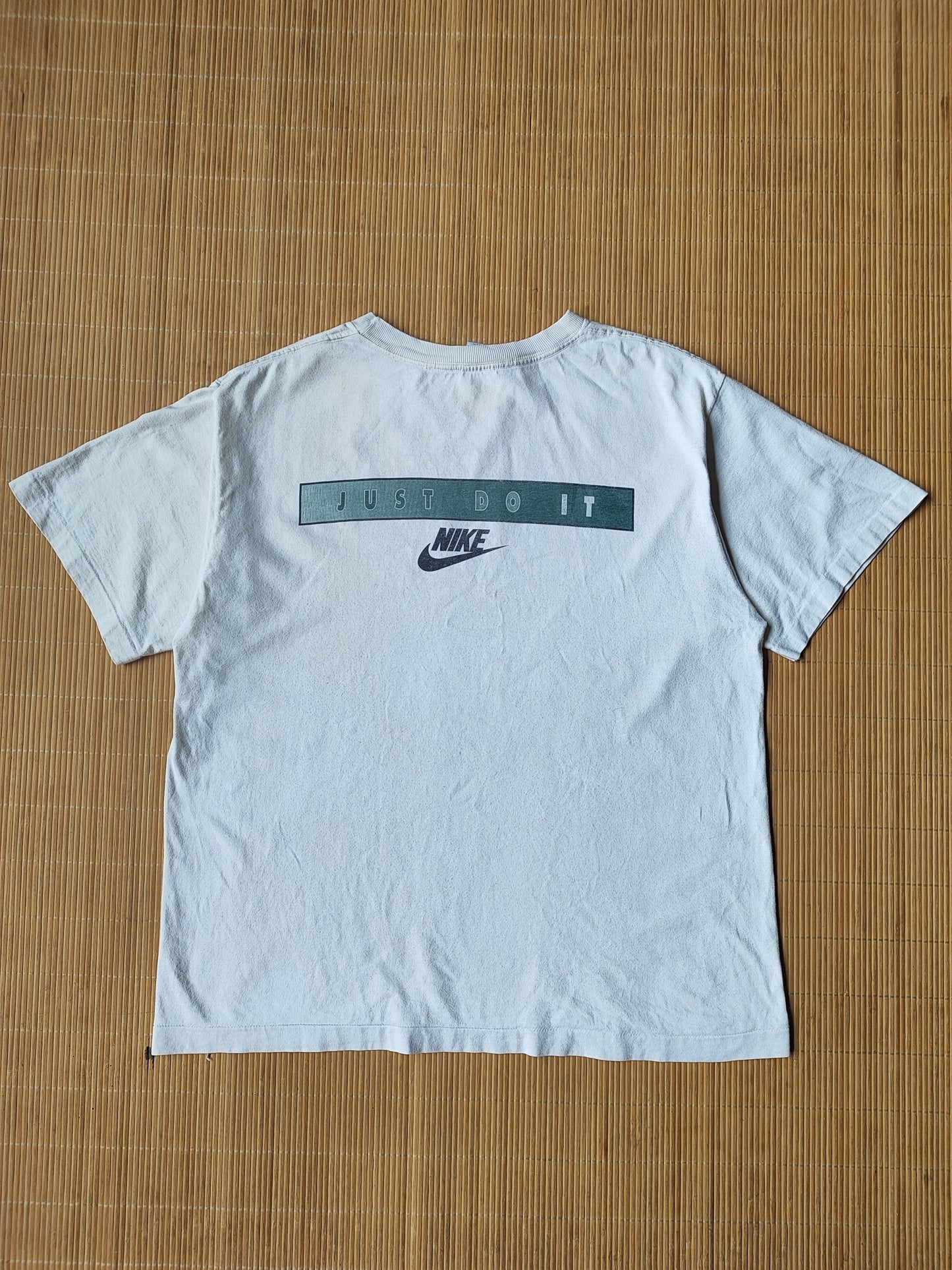 90S NIKE GRAPHIC TEE (L)