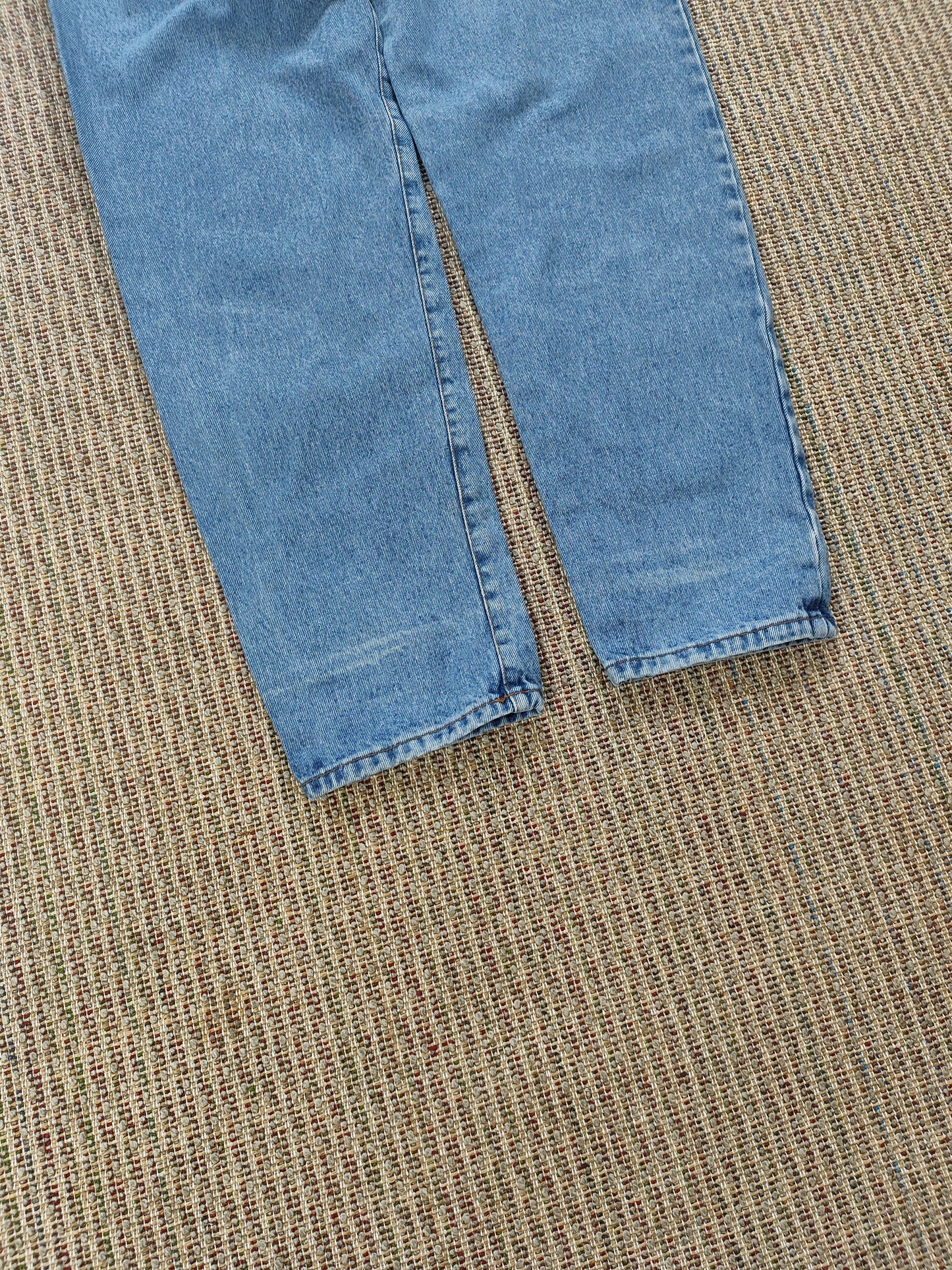90S HIGH WAISTED JEANS ()