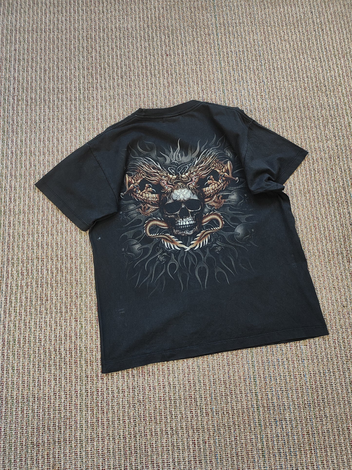90S AFFLICTION STYLE GRUNGE TEE (L)