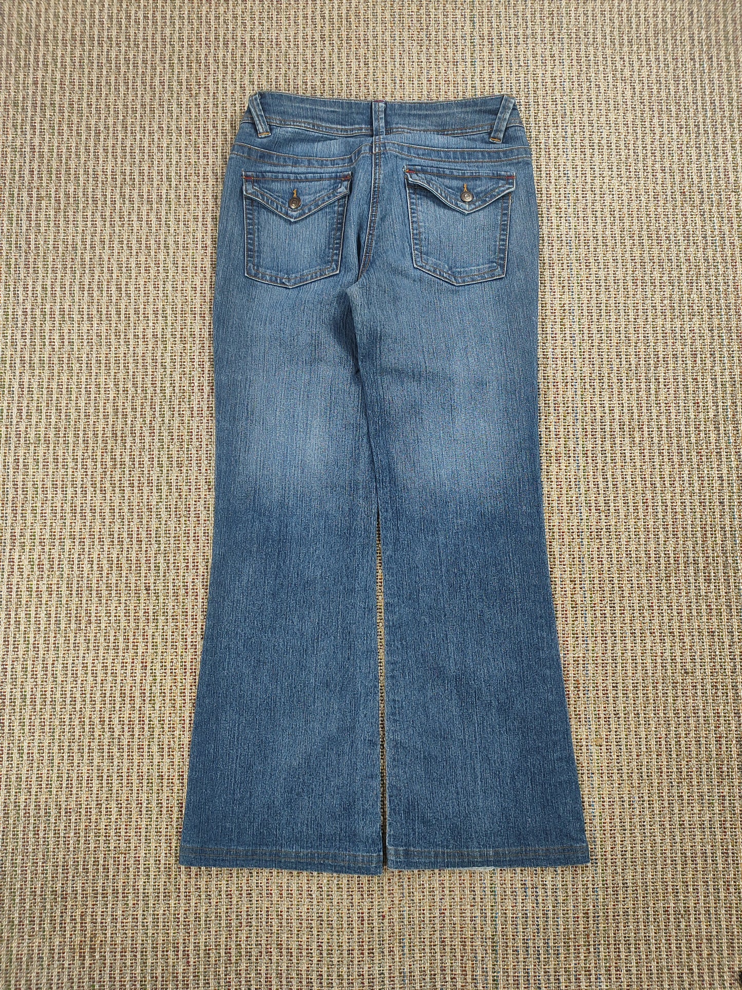 Y2K FLARED BLUE JEANS (W32 L30)