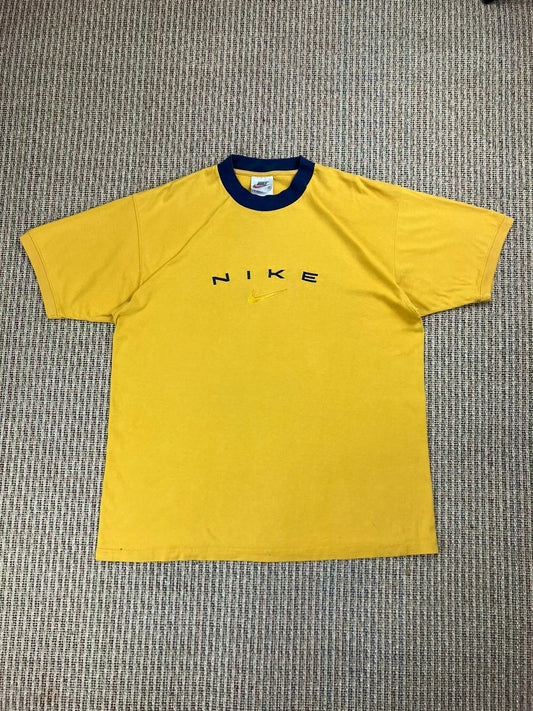 RARE VINTAGE NIKE SPELLOUT T-SHIRT(XL)