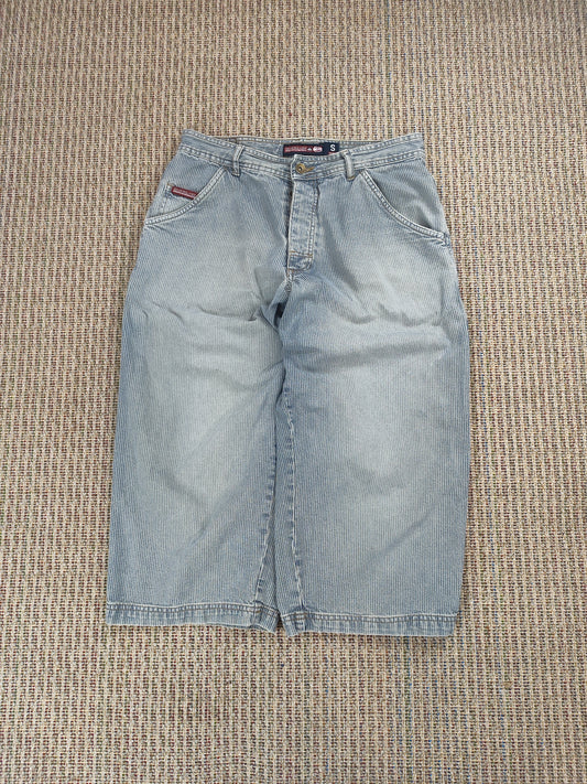 Y2K QUIKSILVER LONG SHORTS (W30)