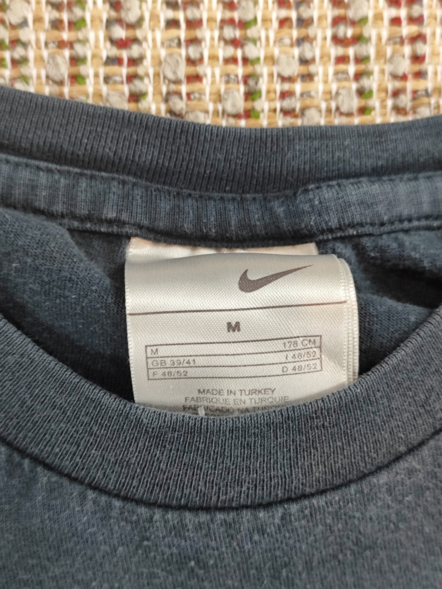 Y2K NIKE AIR GRAPHIC T-SHIRT (M)
