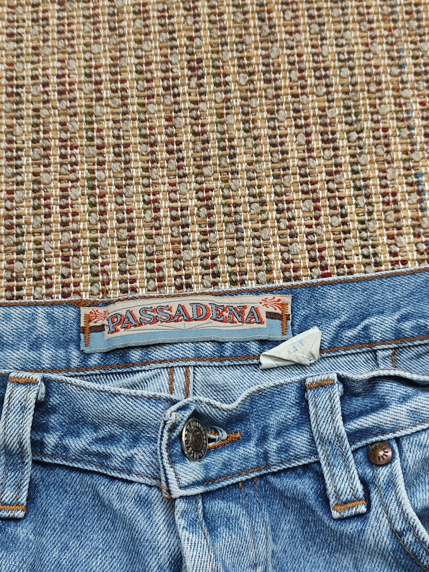 90S STRAIGHT FIT JEANS (W30 L32.5)