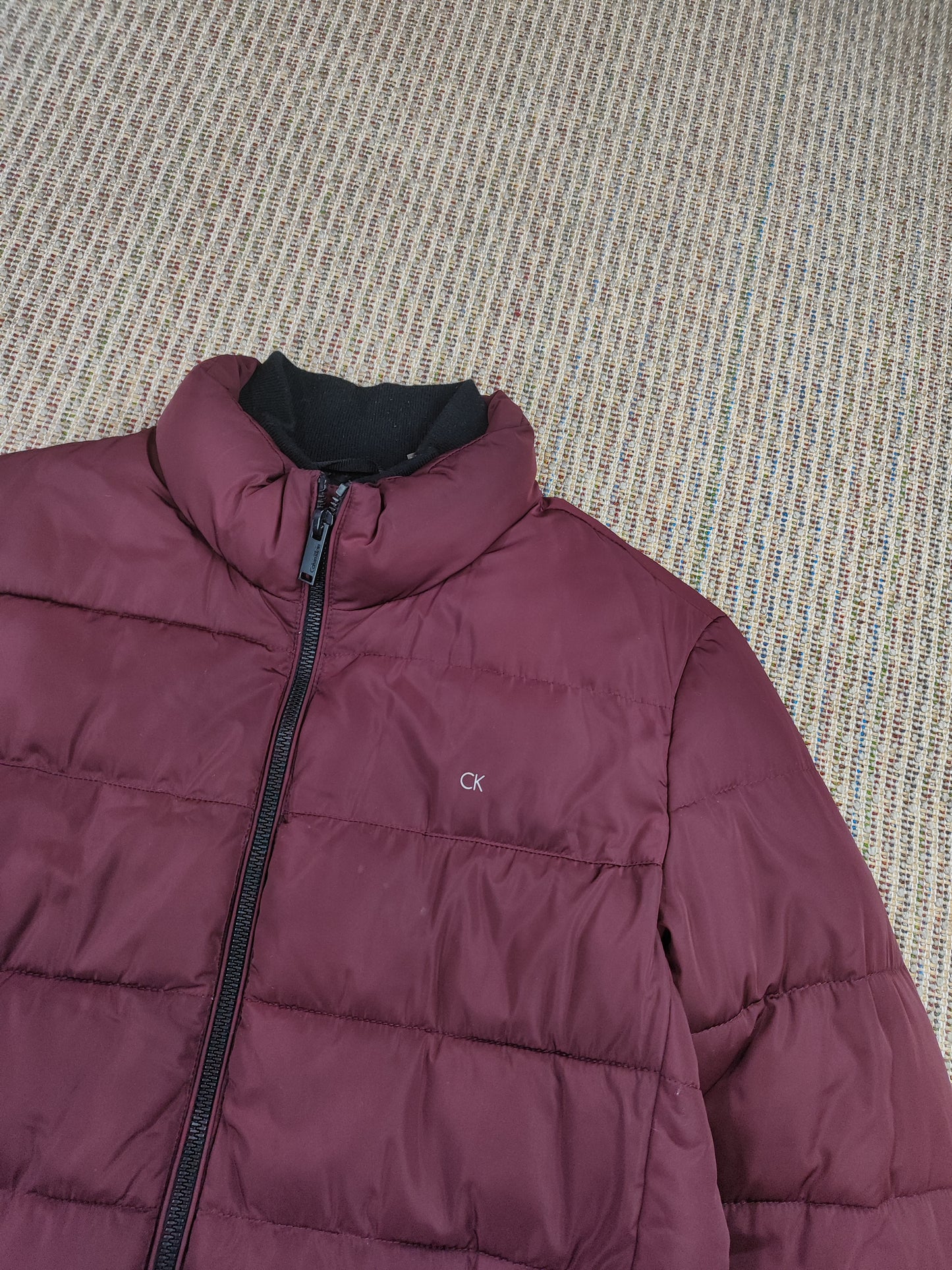 Y2K CALVIN KLEIN PUFFER JACKET (M)