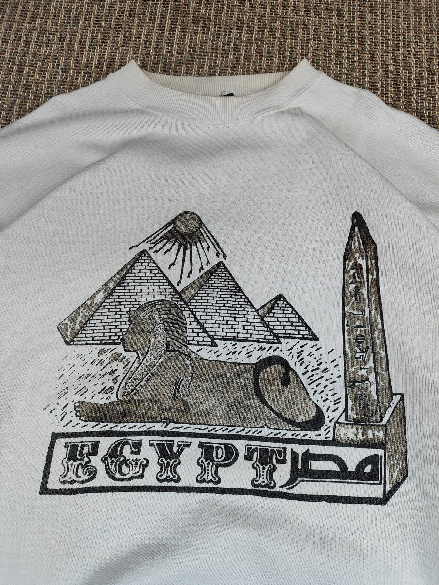 VINTAGE HEAVYWEIGHT EGYPT SWEATSHIRT (L)