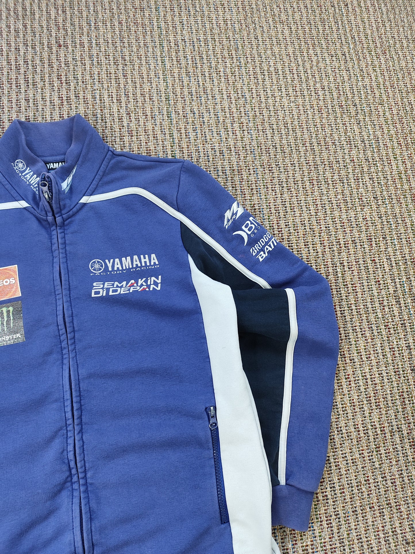 Y2K YAMAHA ZIP SWEATSHIRT (WOMEN'S M)