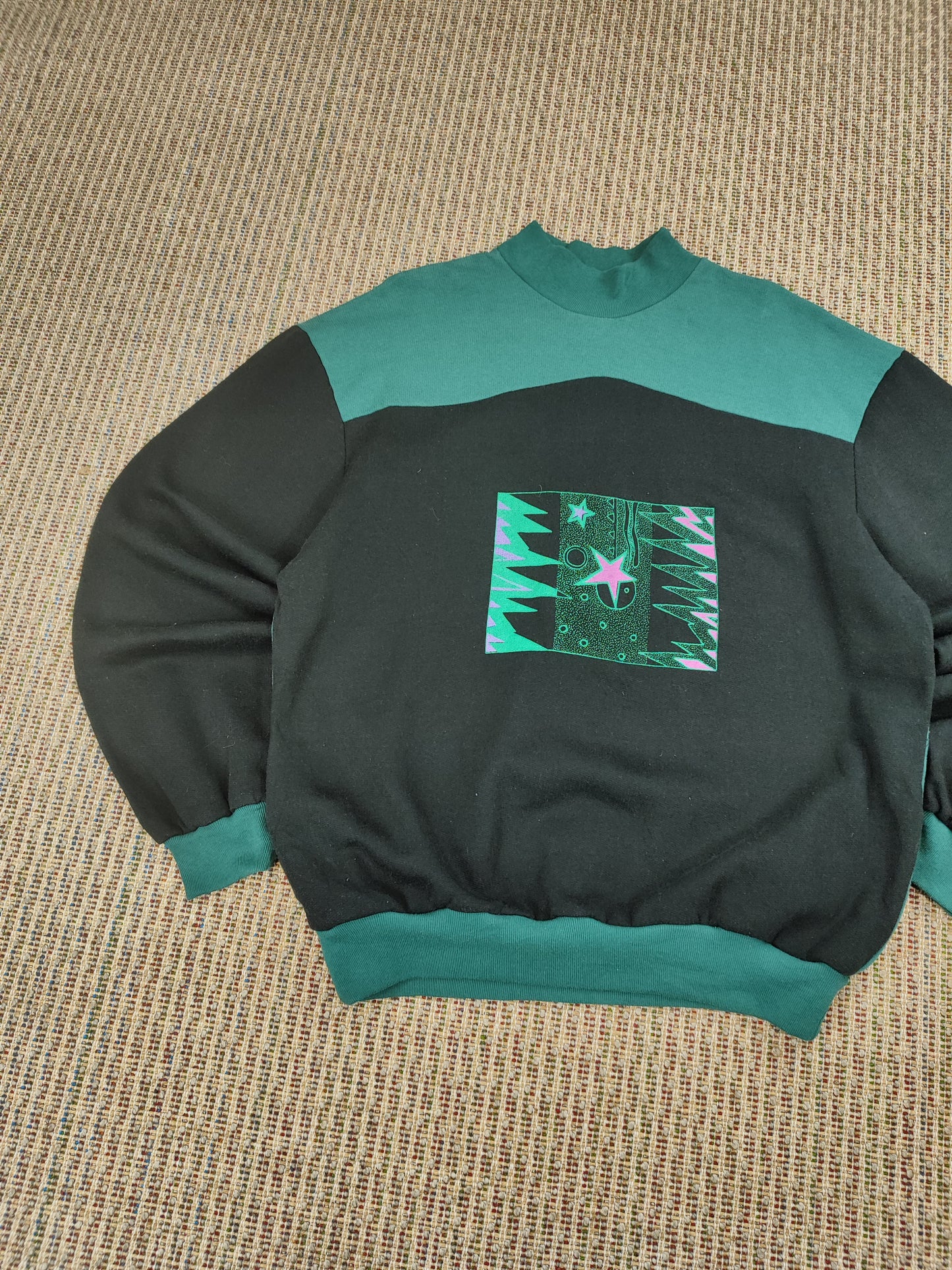 VINTAGE 80S GRAPHIC COLOUR BLOCK SWEATSHIRT (M)