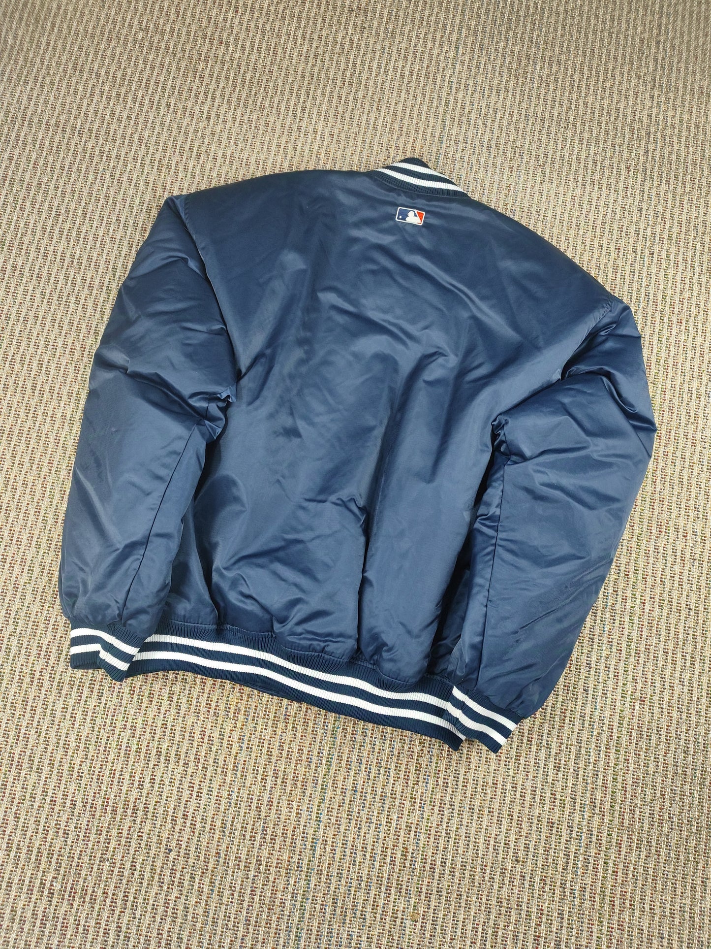 RARE VINTAGE 90S YANKEES SATIN JACKET (L)