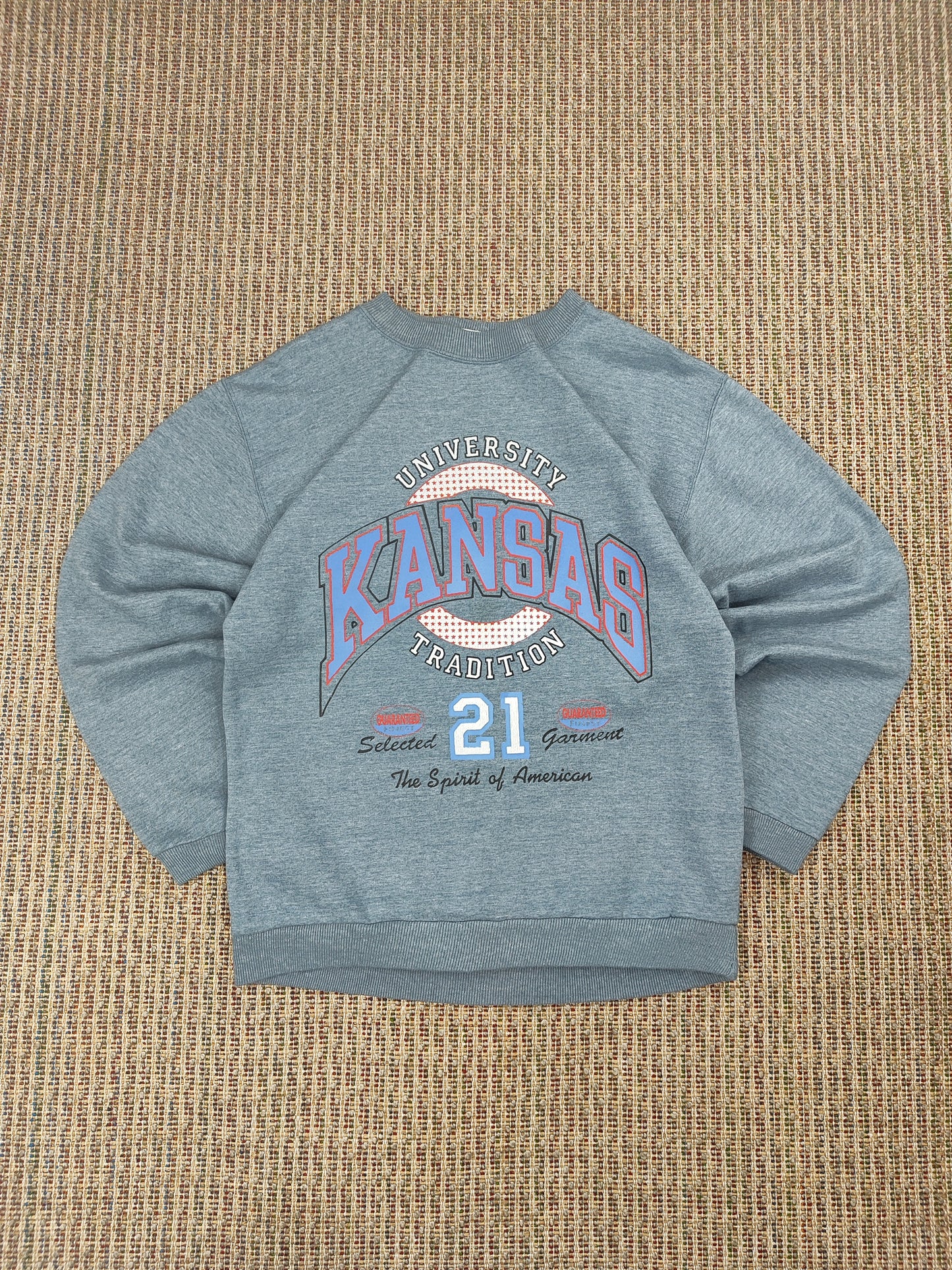 VINTAGE USA COLLEGE SWEATSHIRT (WOMEN'S MEDIUM)