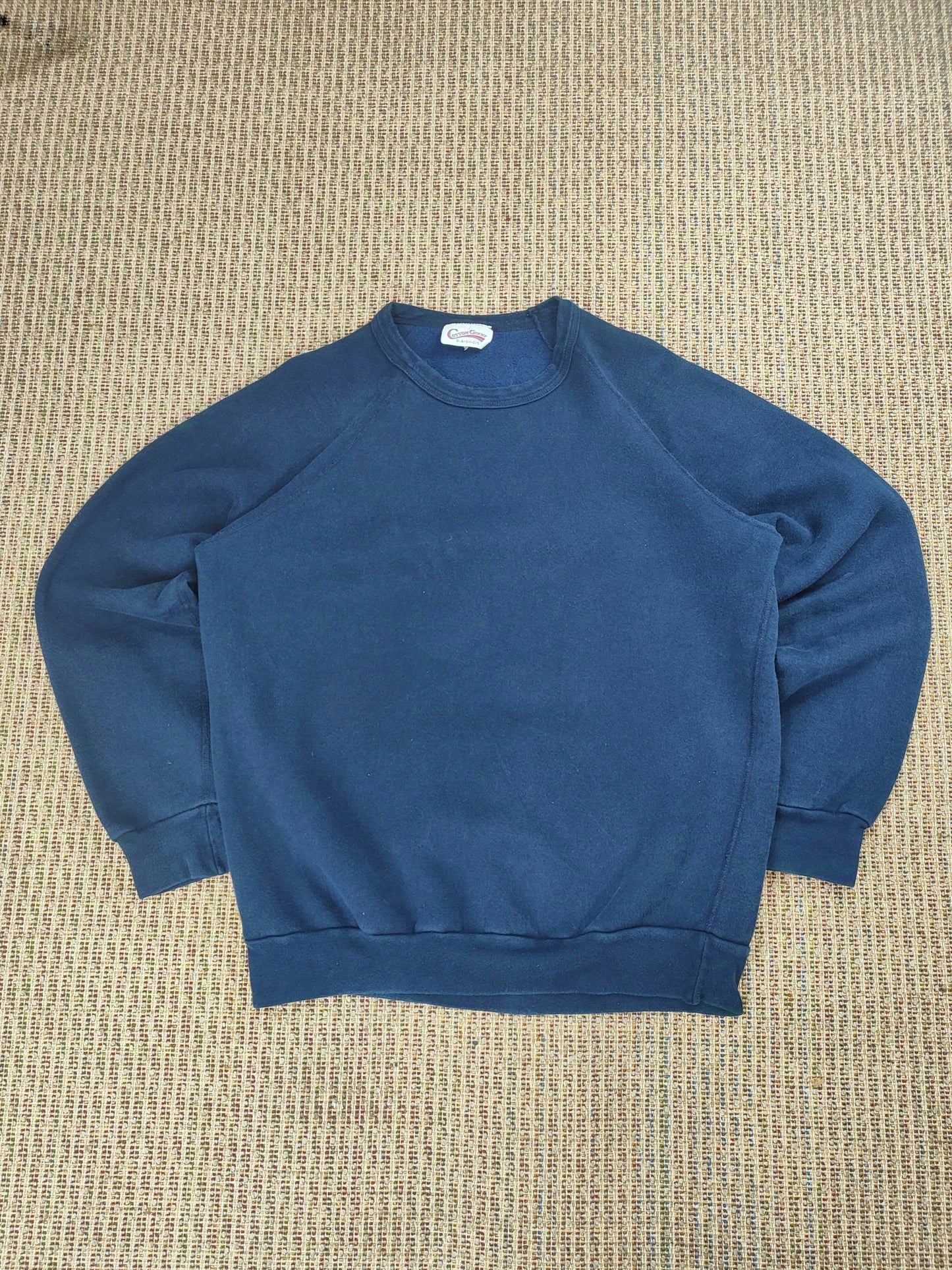 VINTAGE 90S BLANK SWEATSHIRT (M)