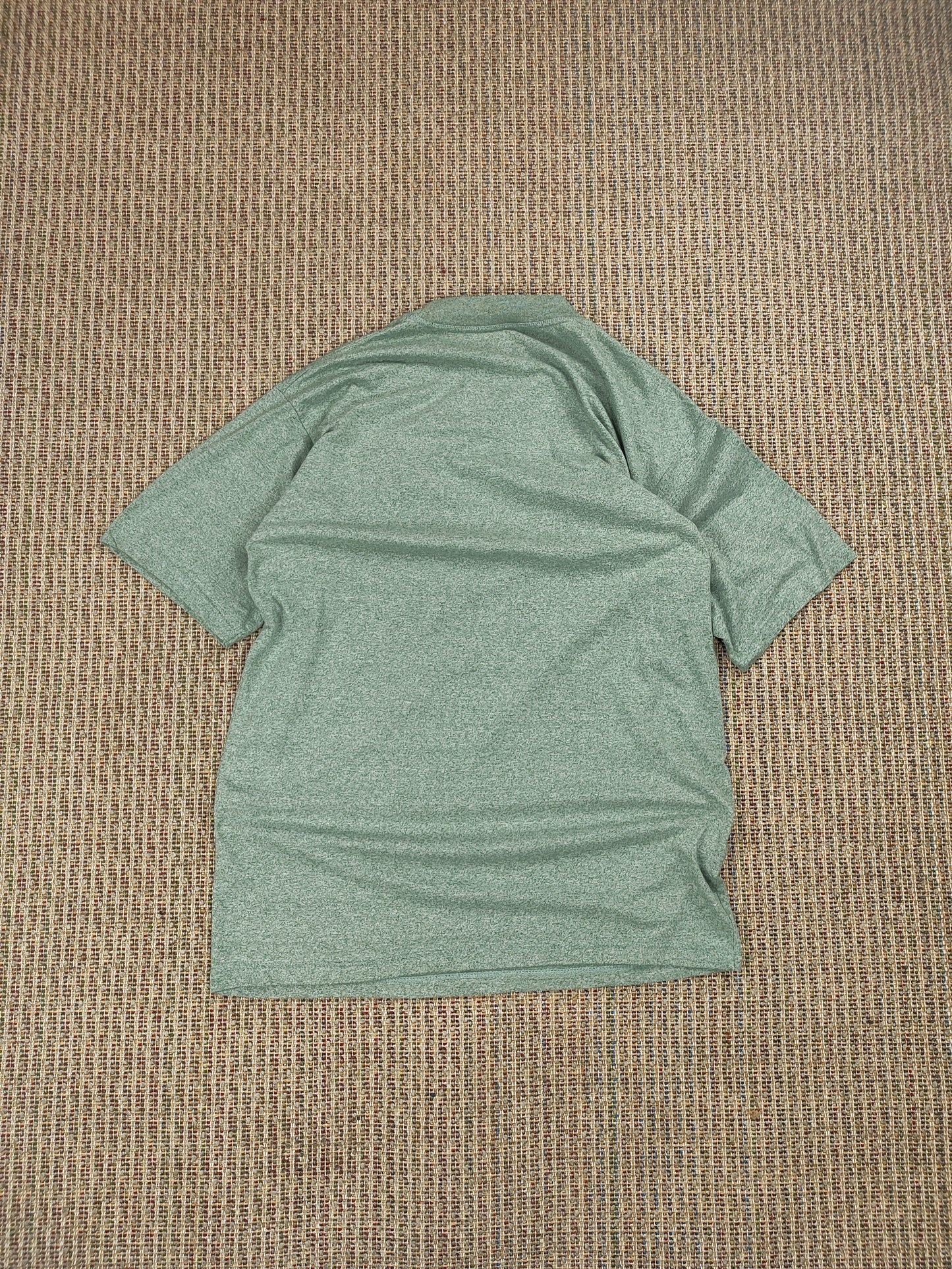 90S BASKETBALL PLAYER TEE (M)