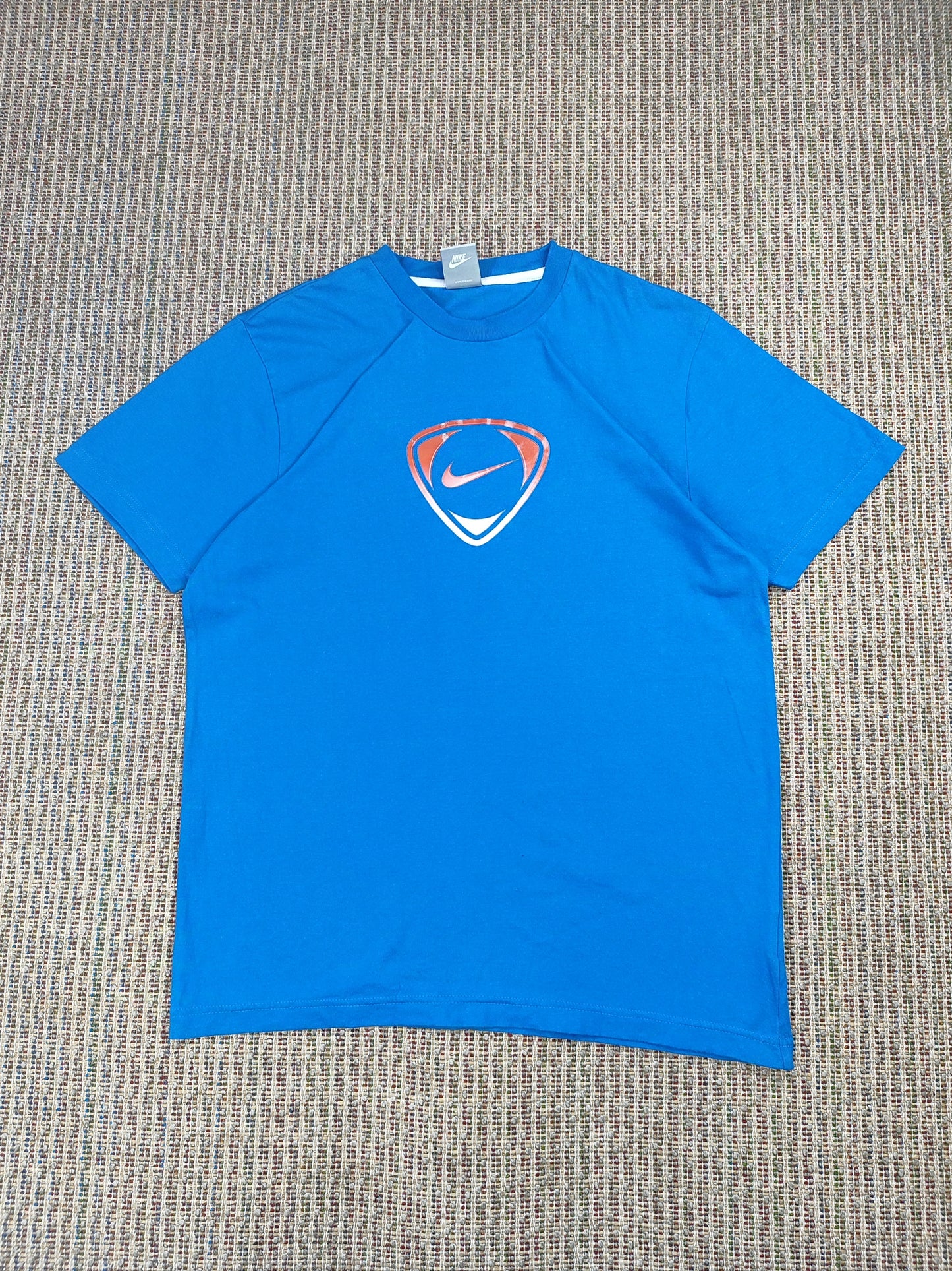 VINTAGE NIKE TIEMPO GRAPHIC TEE (L)