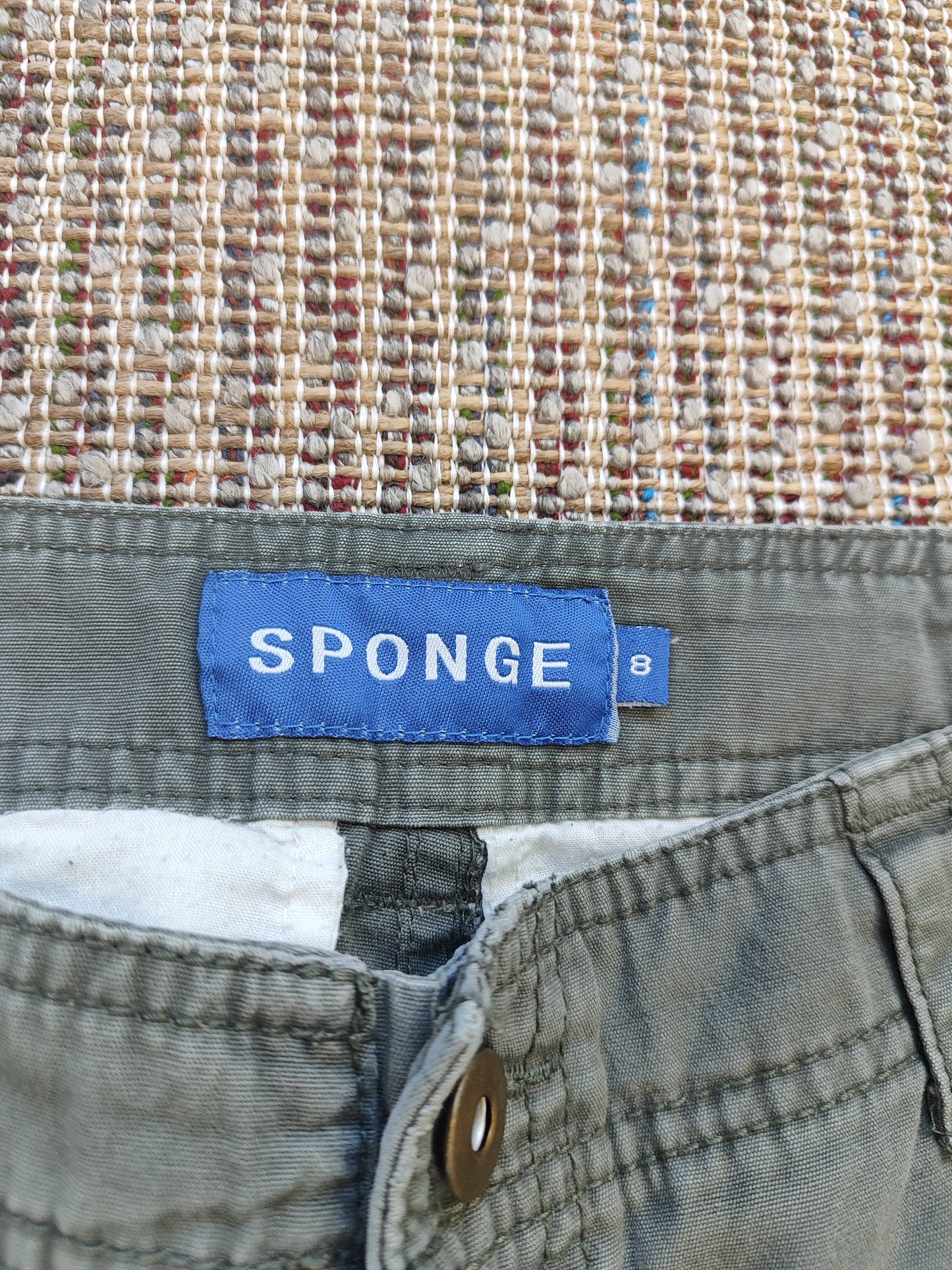 Y2K SPONGE CARGO SHORTS (WOMEN'S MEDIUM)