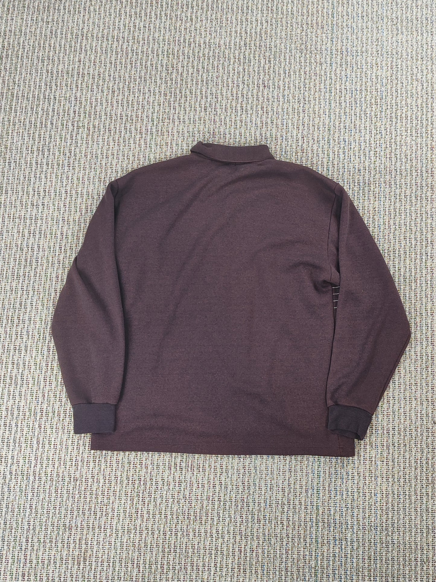 Y2K COLLARED GRAPHIC SWEATSHIRT (L)