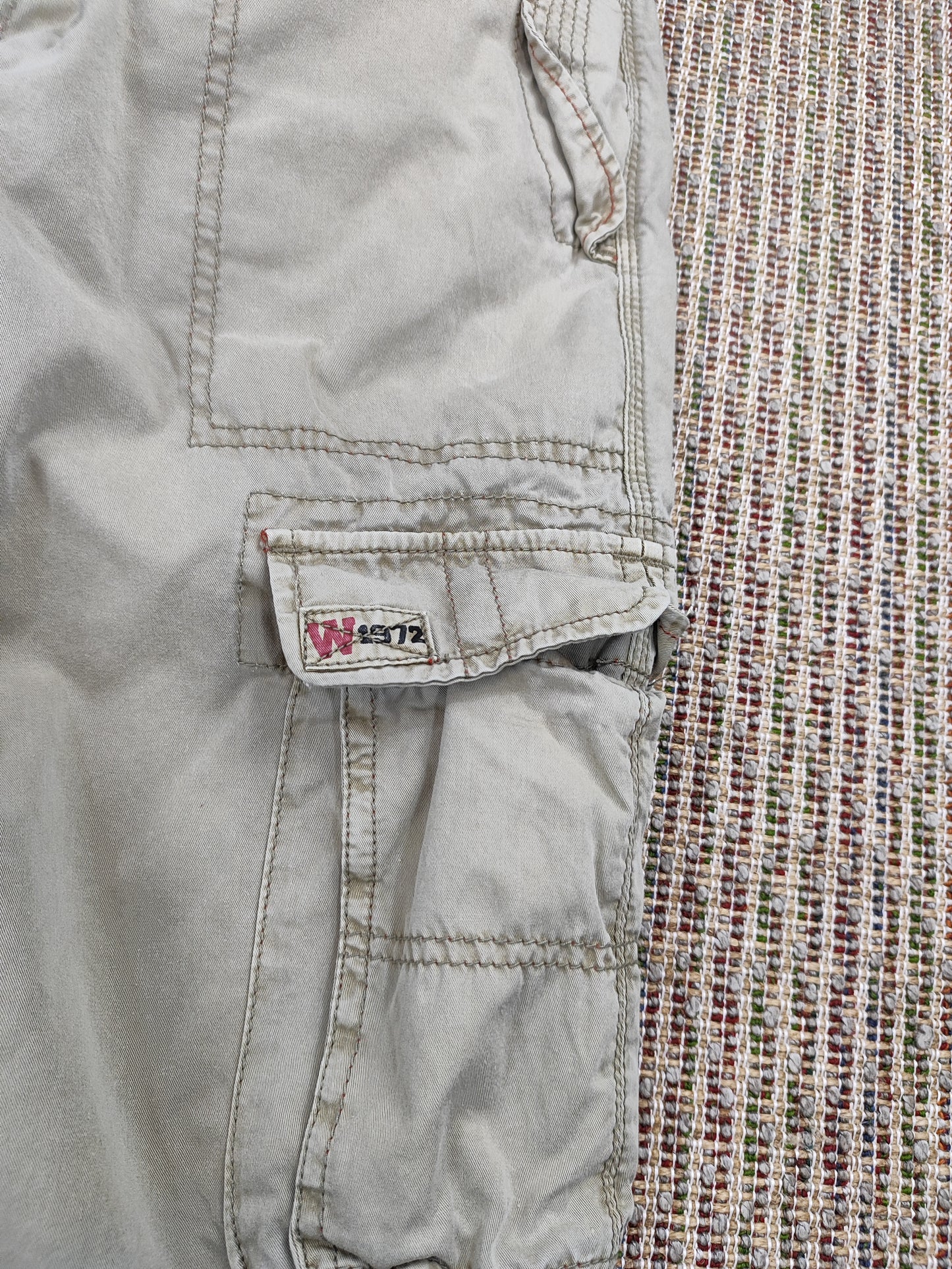 VINTAGE CARGO SHORTS (W30)