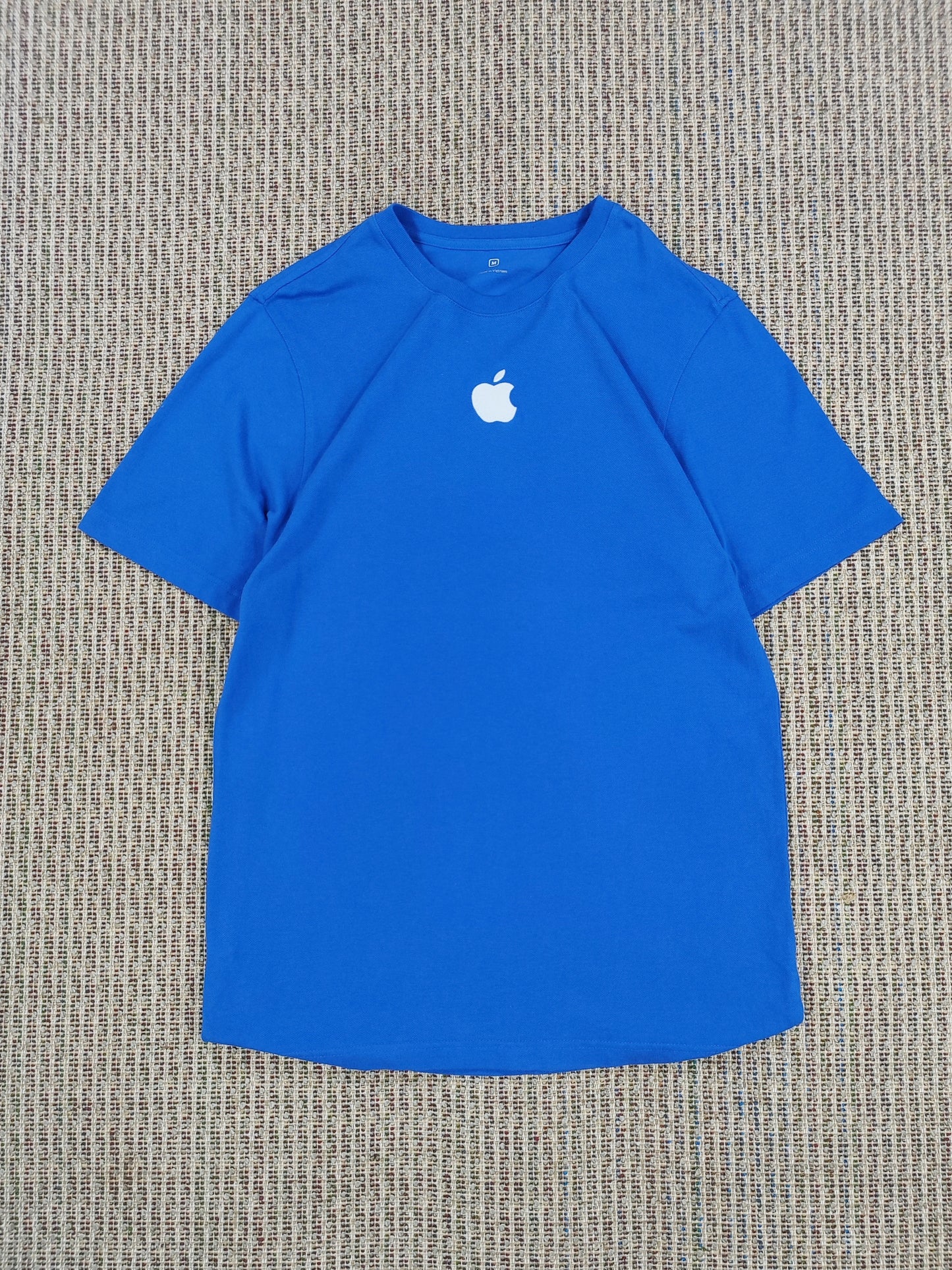 VINTAGE EARLY 00S APPLE T-SHIRT (M)