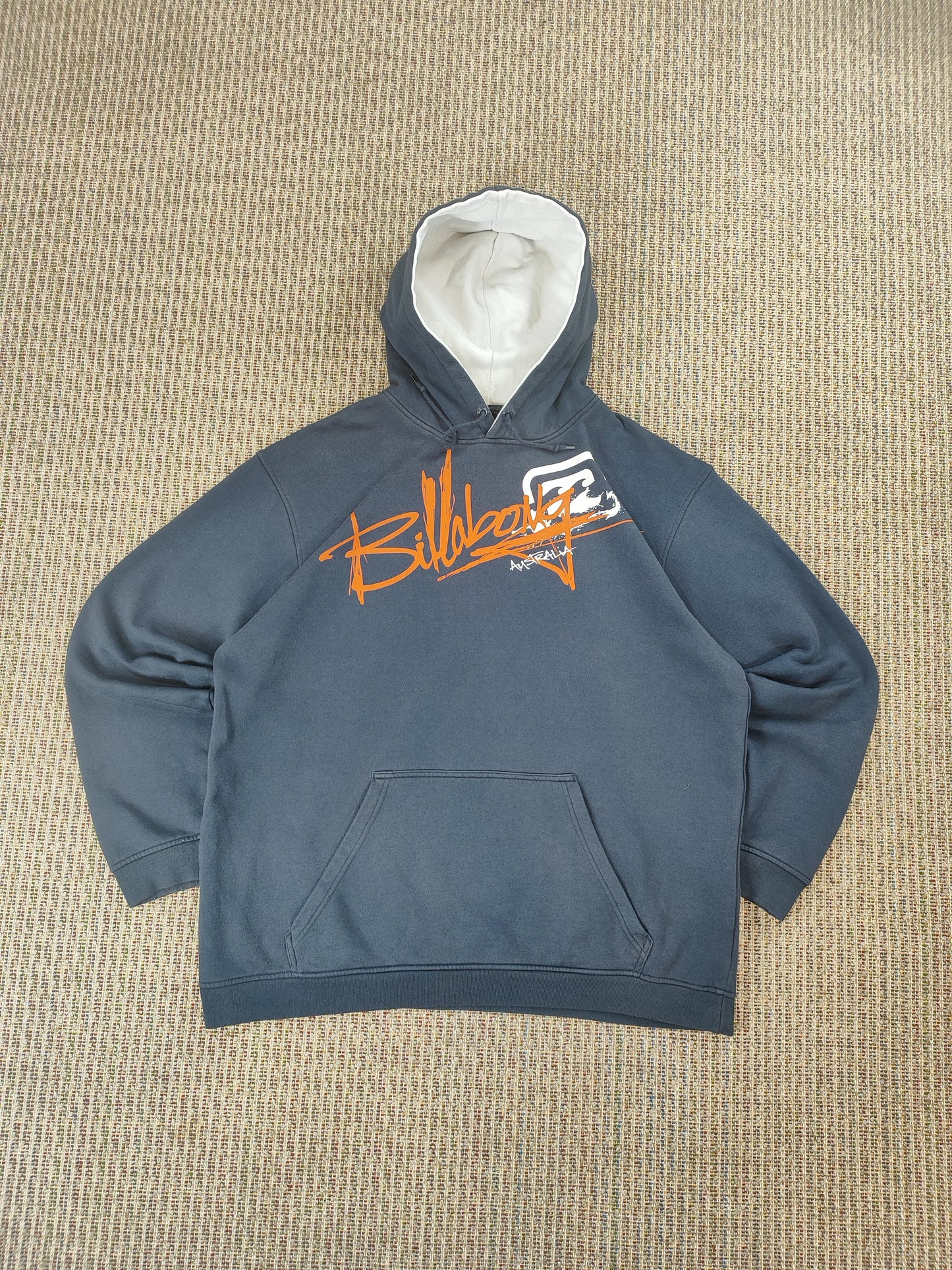 Y2K BILLABONG GRAPHIC HOODIE (XL)